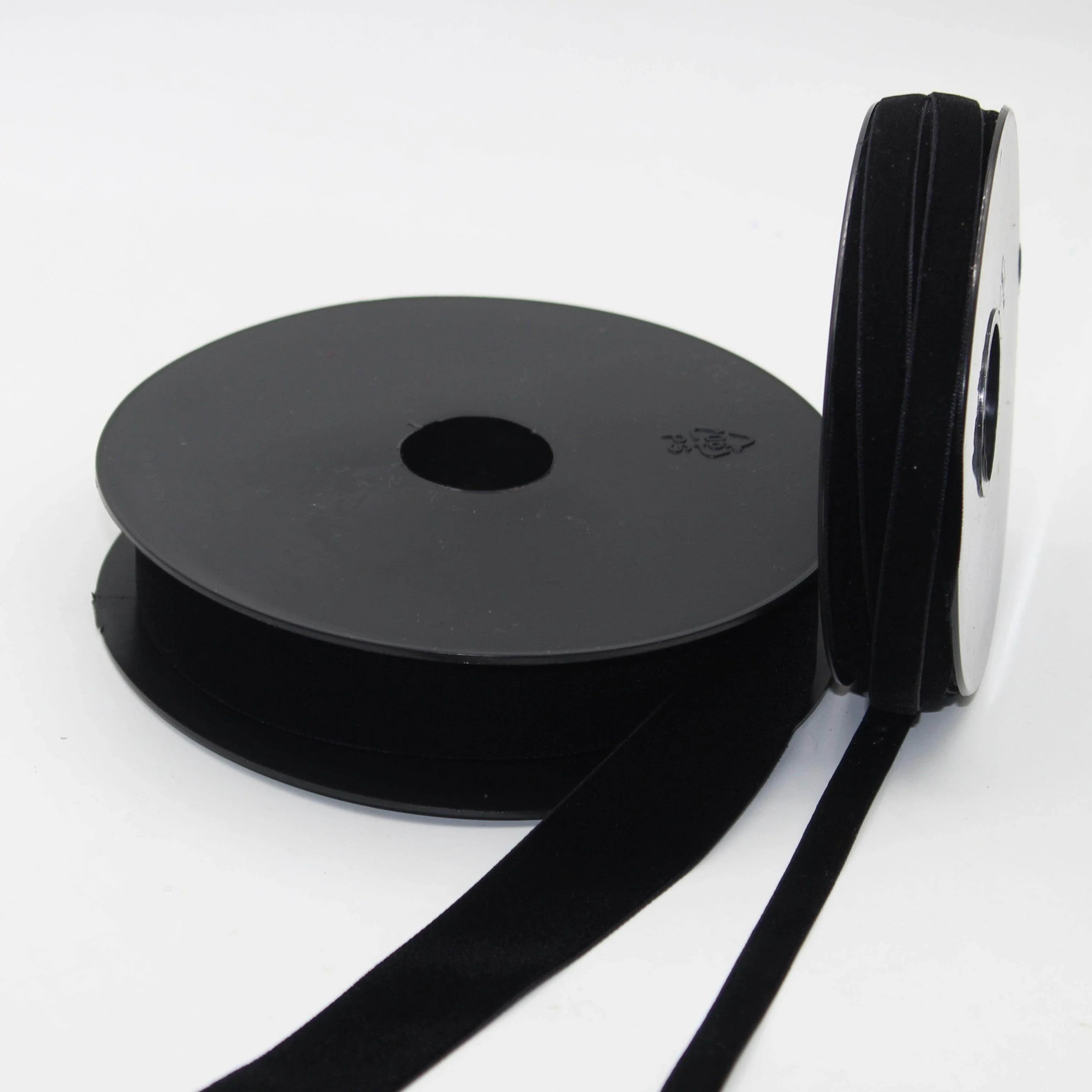 10 Meters Velvet Ribbon, size 10 or 25mm, 100% Polyester, High Quality #VEL1510 - ACCESSOIRES LEDUC BV