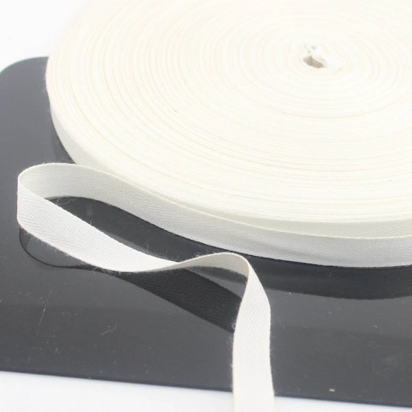 100 meters High Quality Cotton White Herringbone Tape size 12 or 30mm - ACCESSOIRES LEDUC BV