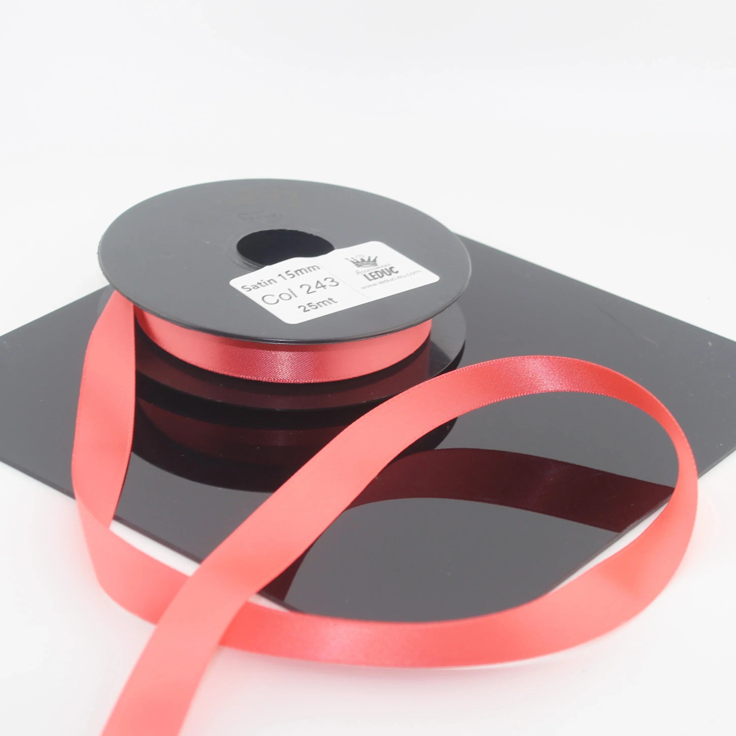 Deluxe Double Sided Satin 15mm,25mm or 38mm - 25 meters - ACCESSOIRES LEDUC BV