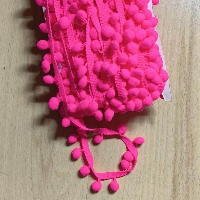 16 meters Pompon Trimming size 10+15mm (pompon's diameter +/- 10mm) #FLO4660 - ACCESSOIRES LEDUC BV
