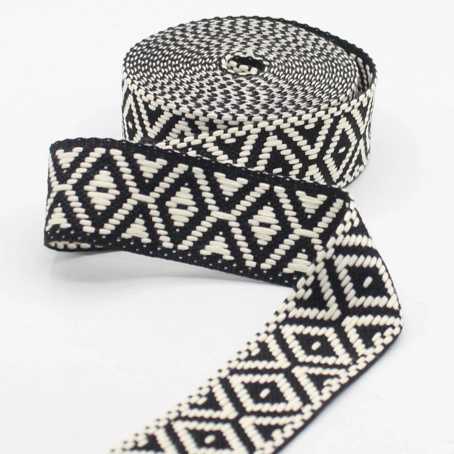 5 meters of Ethnic Strap with diamond-shaped patterns, 40mm #RUB3562 - ACCESSOIRES LEDUC BV