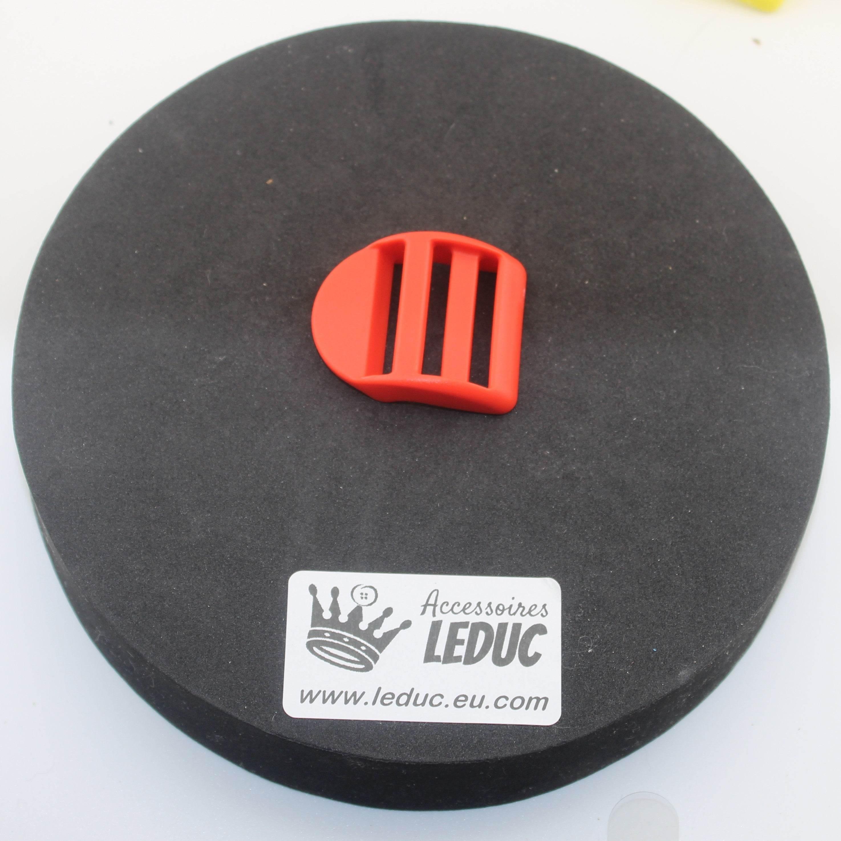 Coloured Buckle, fits size 30mm, available in Many Colours, in Sliding Loop or Clipsable Buckle versions - ACCESSOIRES LEDUC BV