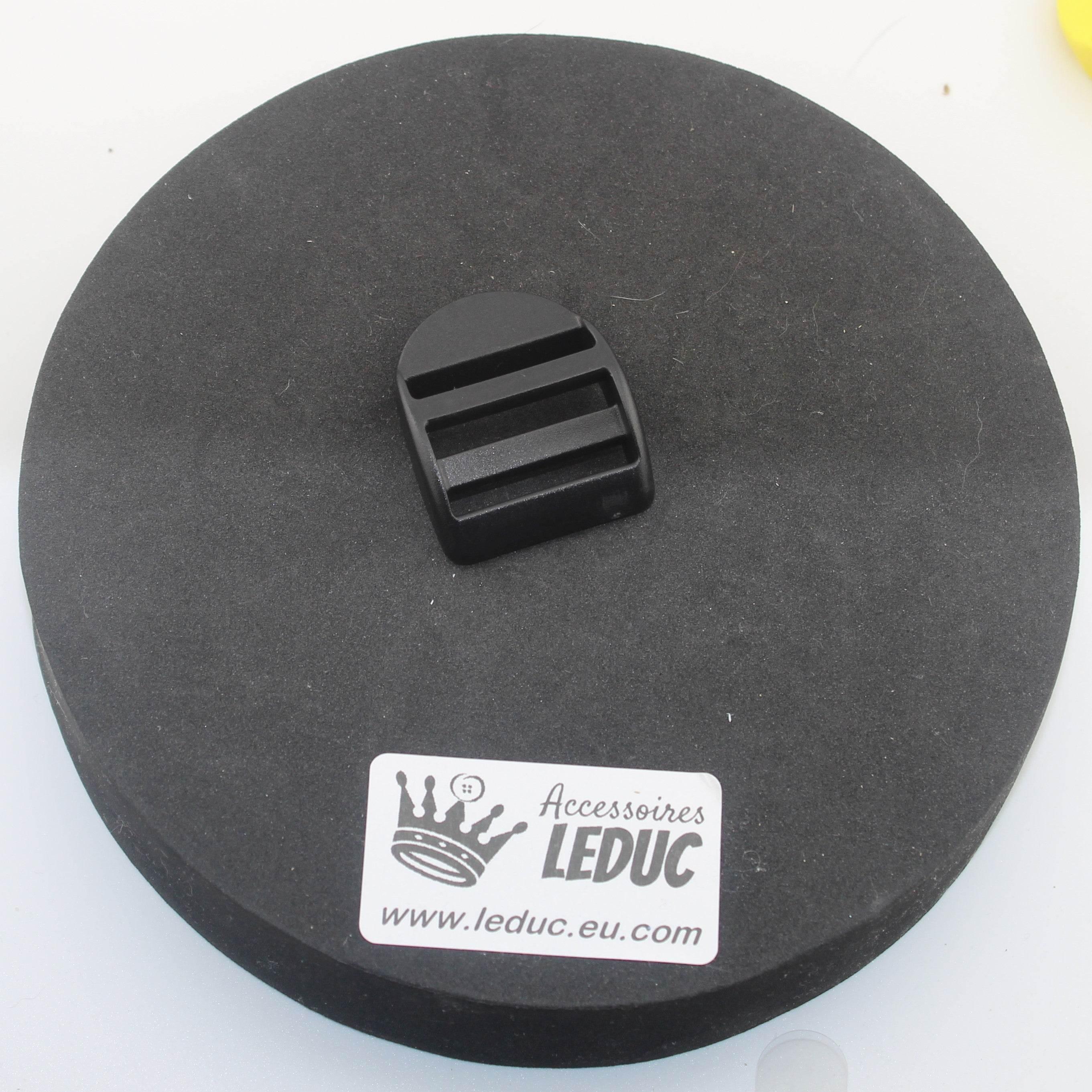 Coloured Buckle, fits size 30mm, available in Many Colours, in Sliding Loop or Clipsable Buckle versions - ACCESSOIRES LEDUC BV