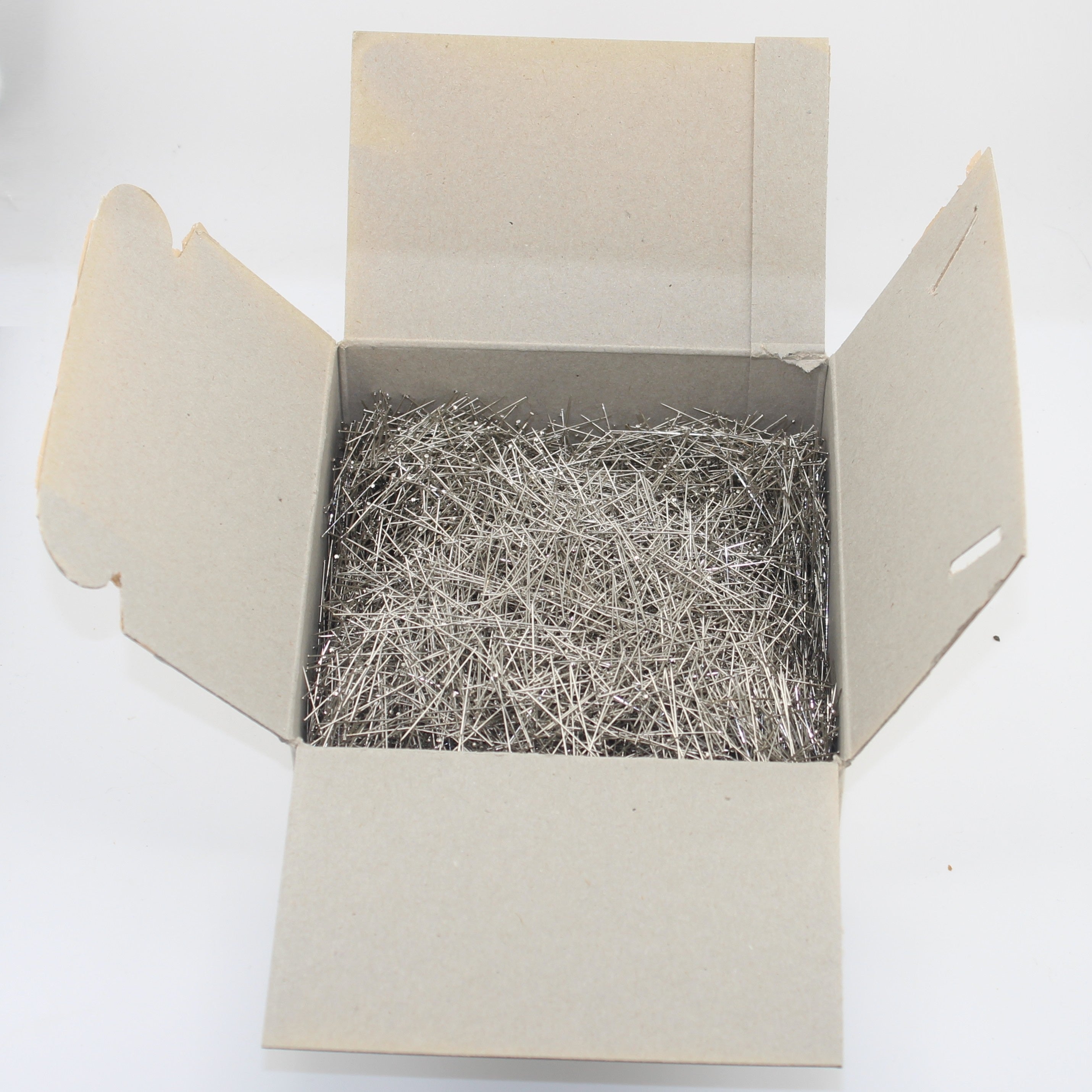 500 grams of extra fine needles size 0.50mm x 32mm - Made in Germany