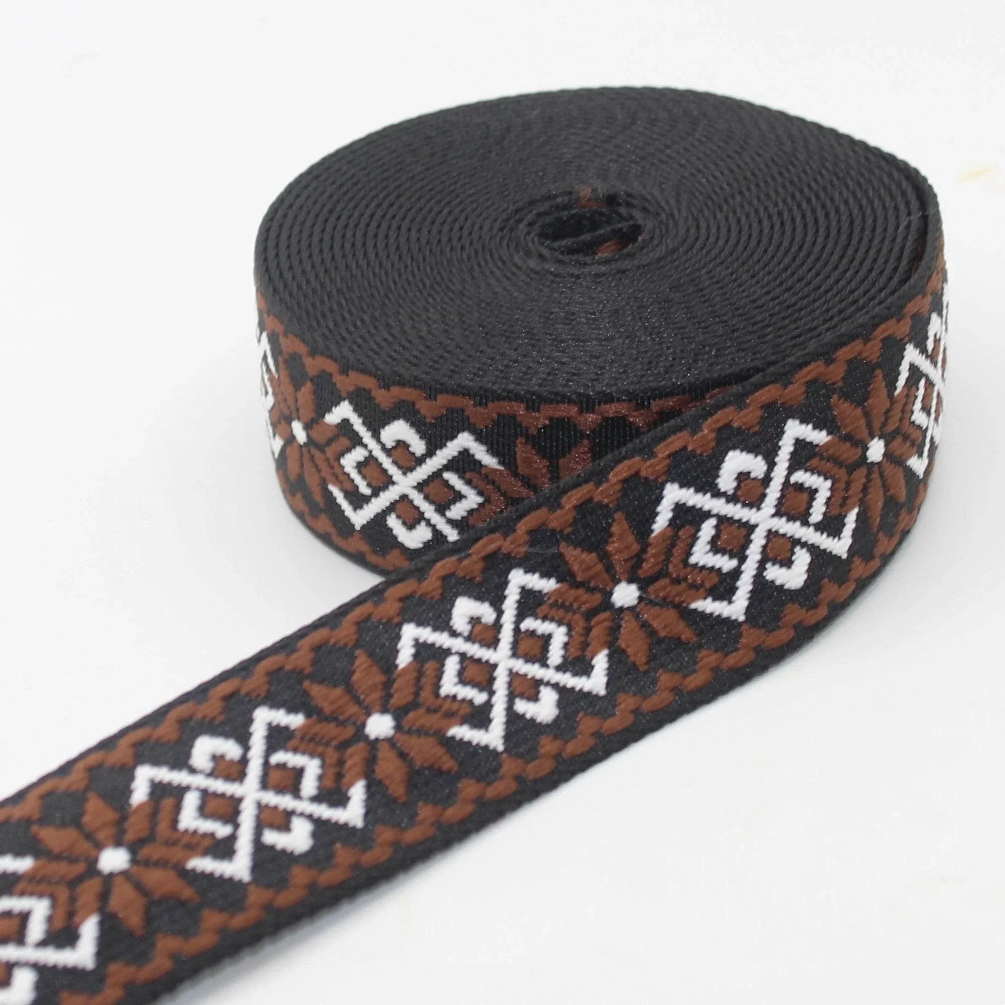 5 meters Ethnic Floral 38mm Webbing #RUB3568 - ACCESSOIRES LEDUC BV