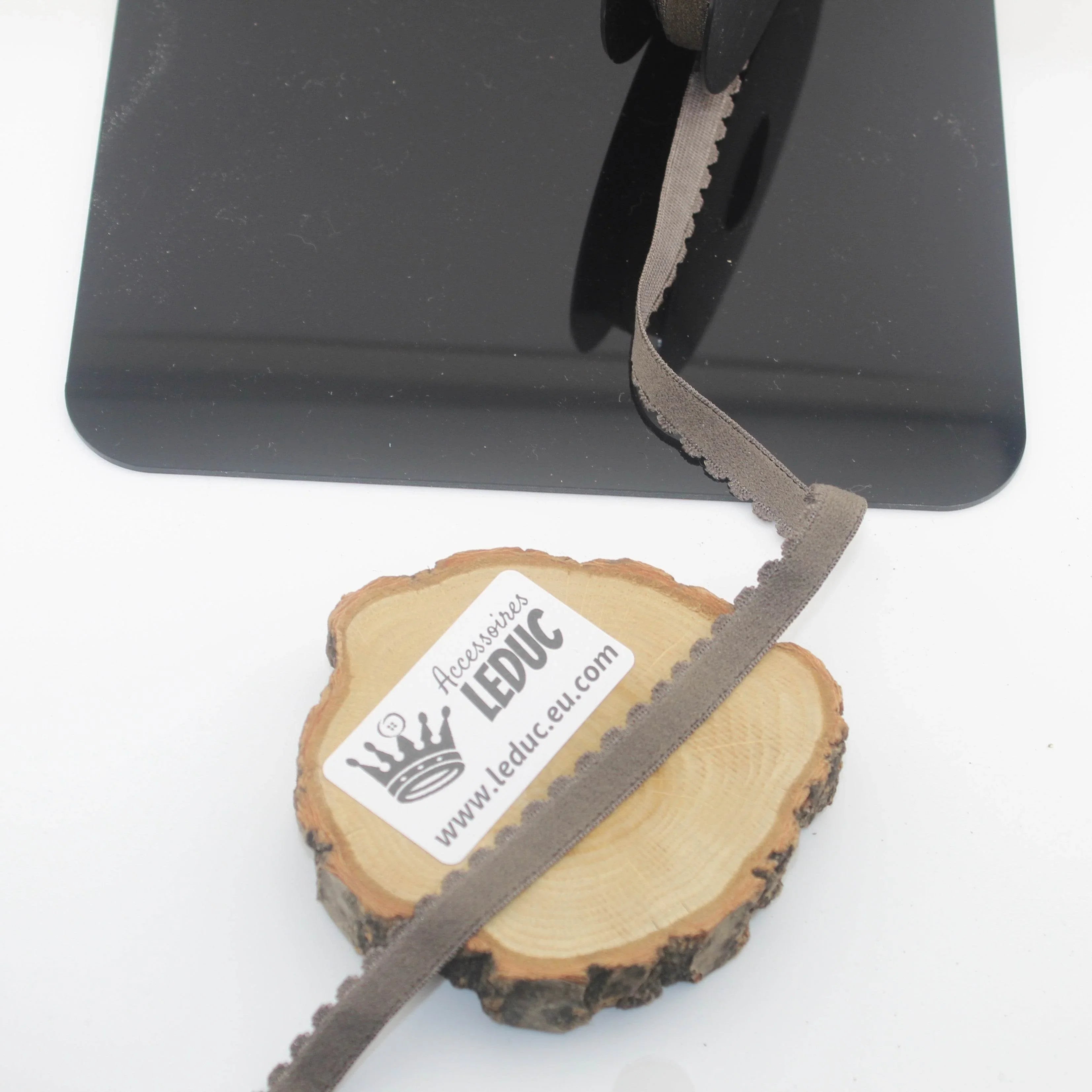 Soft 12mm Lingerie Elastic 10 meters with a Wave Edge on one side - ACCESSOIRES LEDUC BV