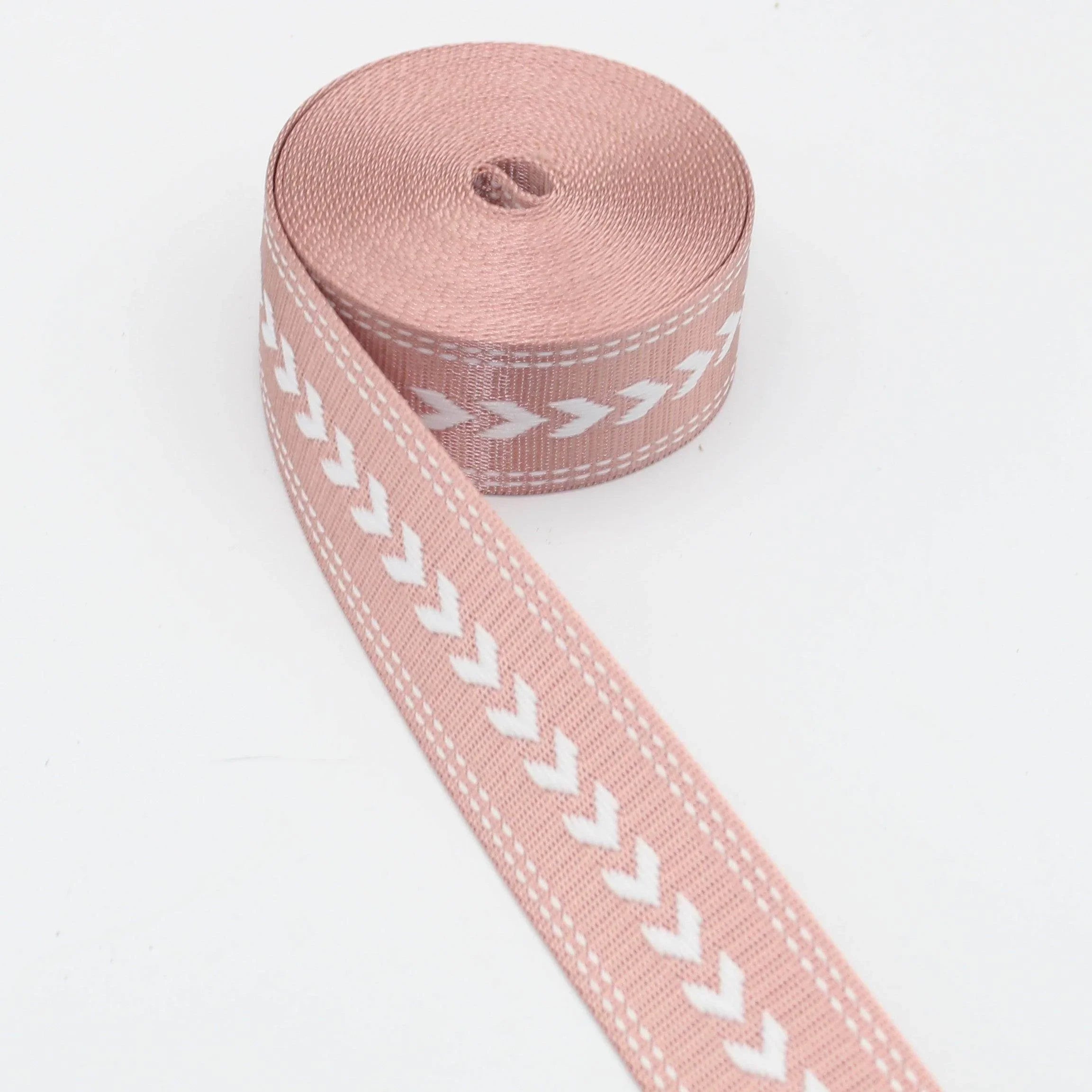5 meters 38mm Polyester Shiny Webbing with Arrows #RUB3553 - ACCESSOIRES LEDUC BV