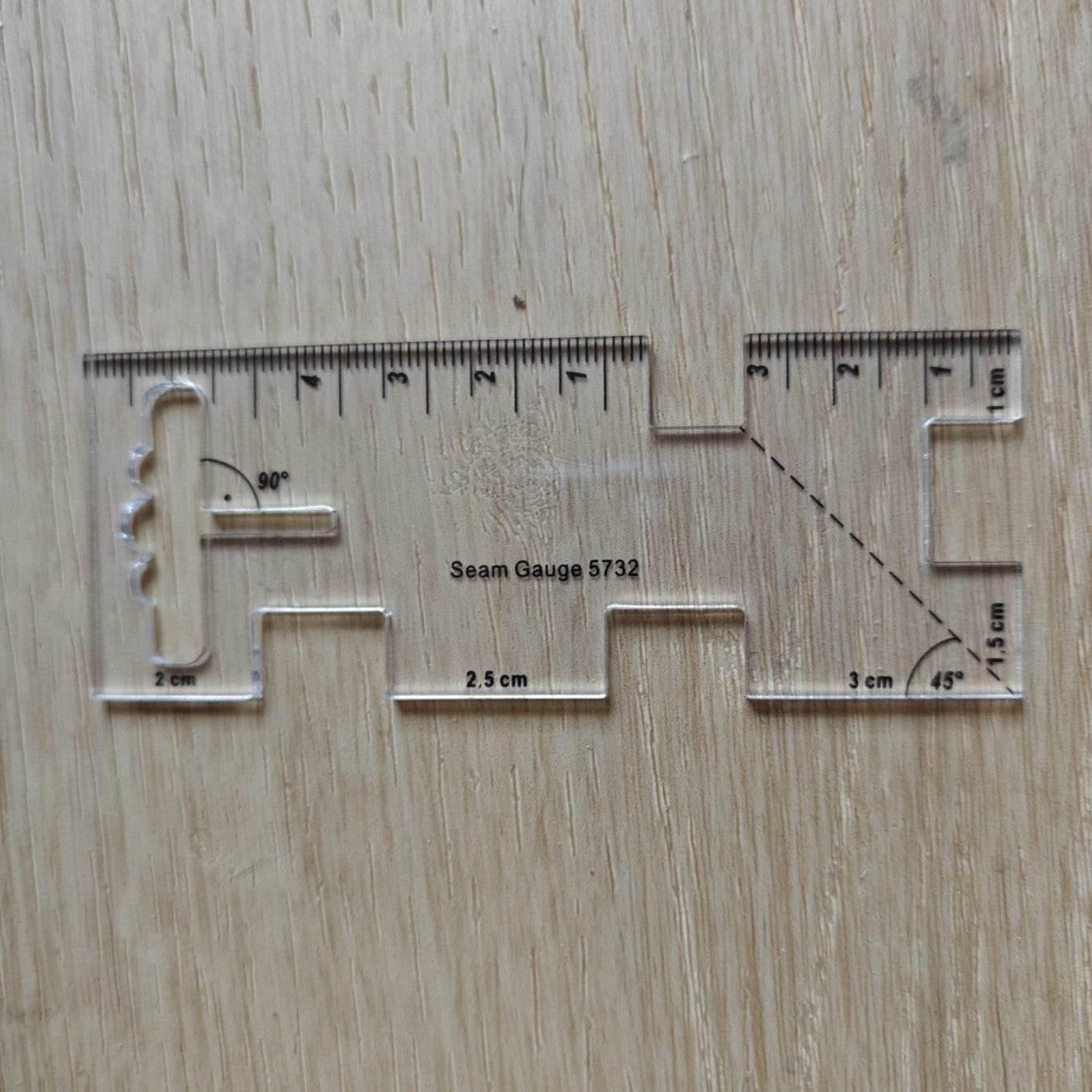 Seam Gauge and or Somometer rulers in Transparent plastic - ACCESSOIRES LEDUC BV