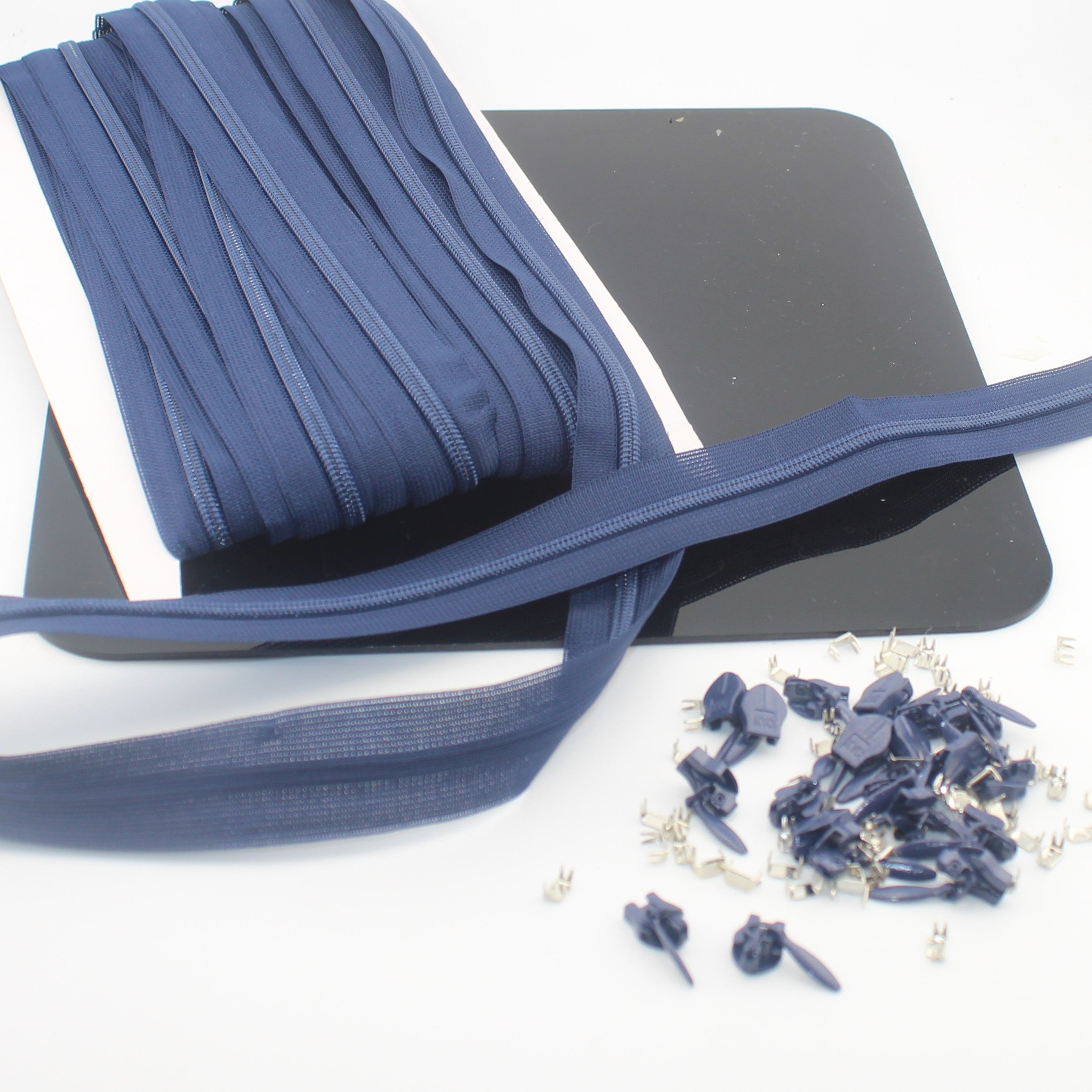 10 METER roll Invisible Zipper + 20 sliders + 20 stoppers - White Black Offwhite or Navy