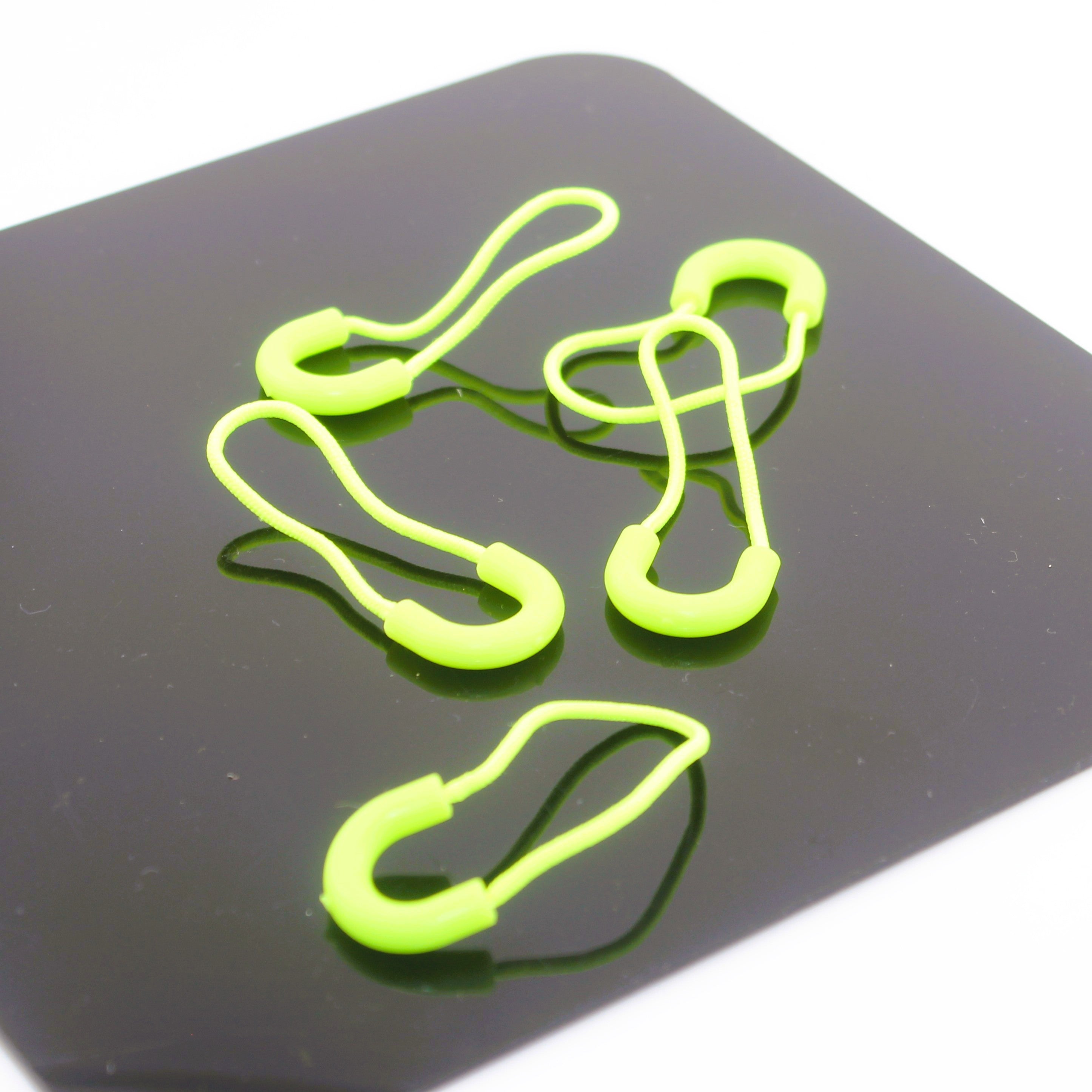 Round Loop Zip Pullers, available in different colours, 25x60mm