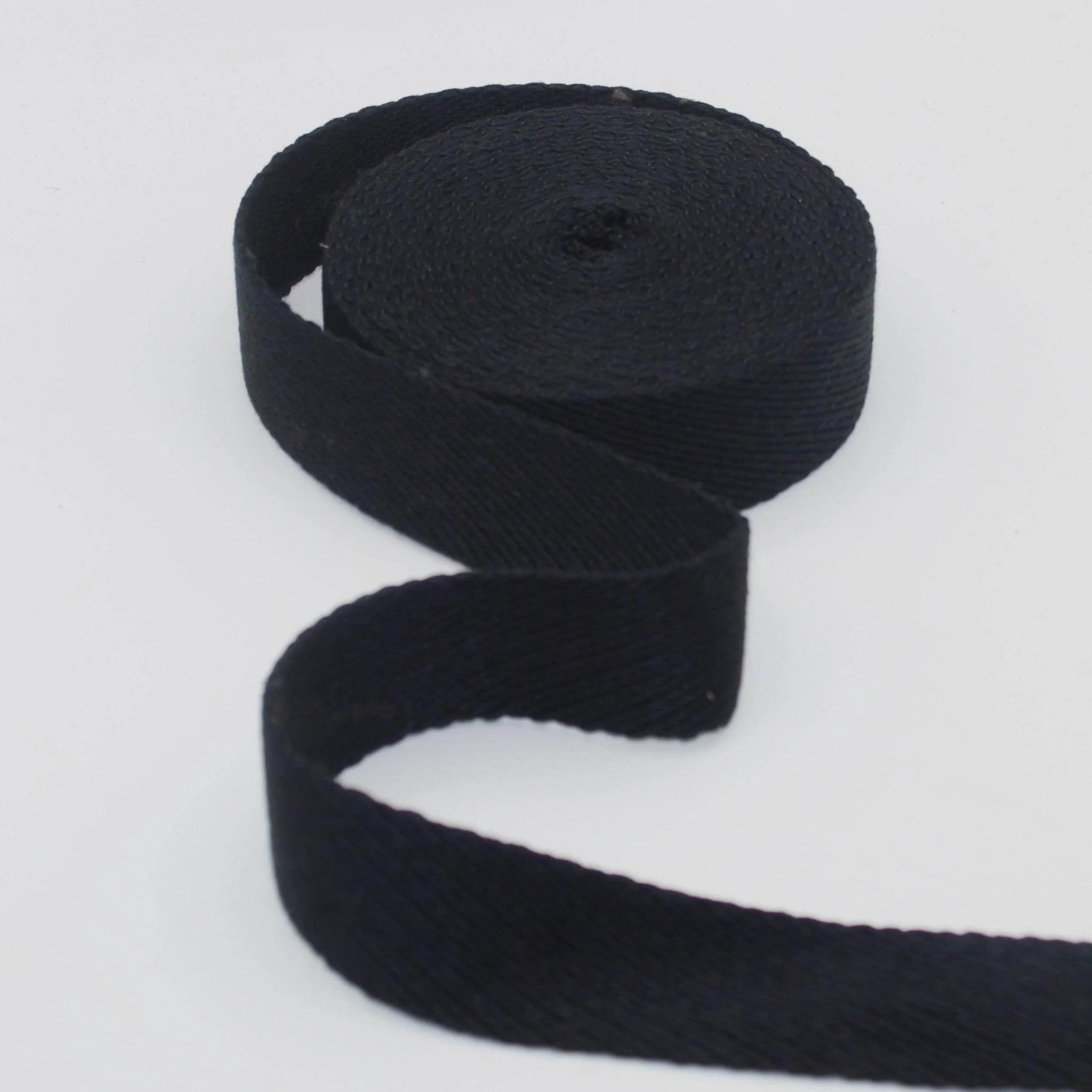 Soft Thick Webbing 32mm #RUB3530 - ACCESSOIRES LEDUC BV