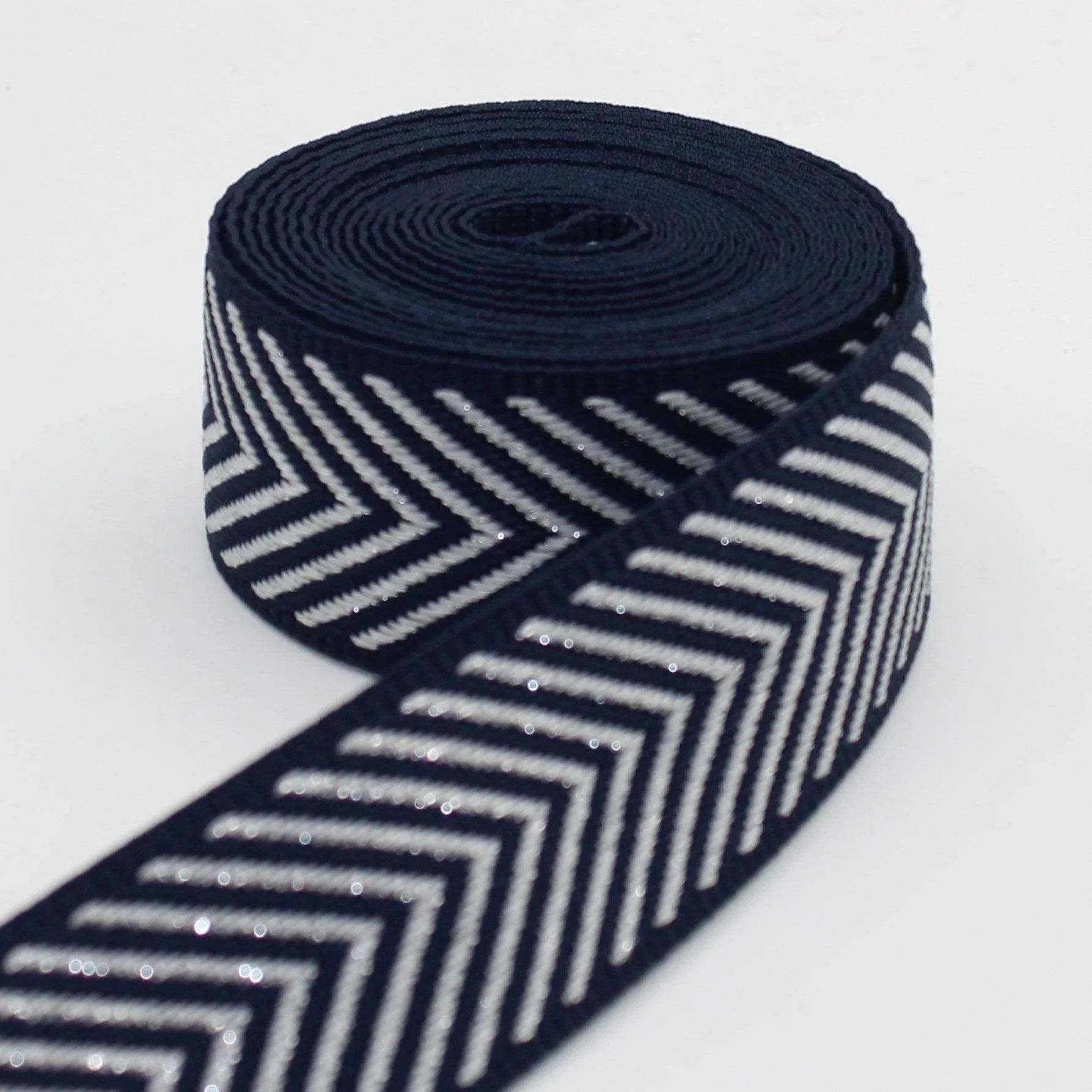 5 meters Webbing with Silver Arrows 38mm #RUB3507 - ACCESSOIRES LEDUC BV