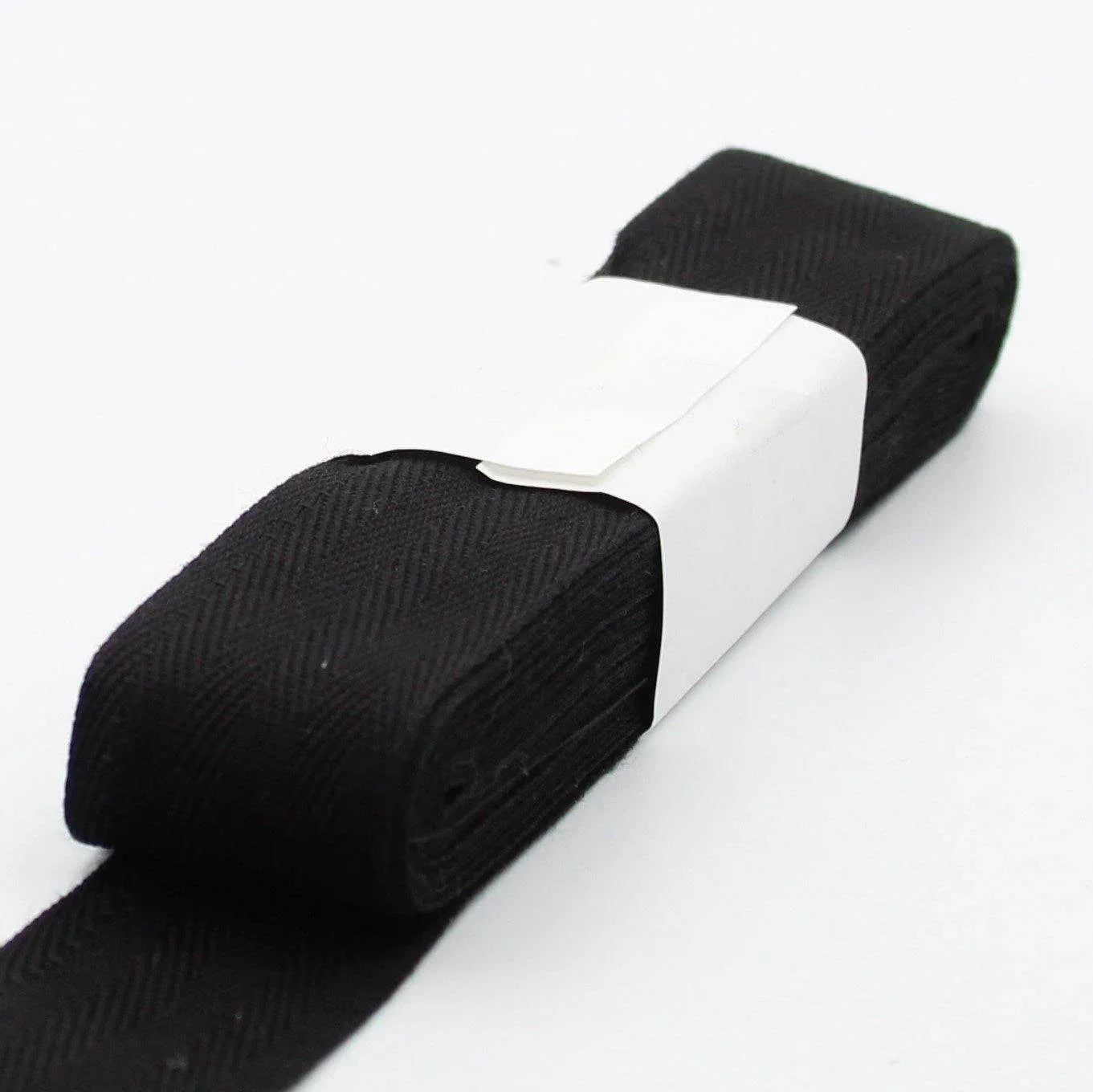5 Meters Herringbone Tape 100% Cotton White Black or Ecru - ACCESSOIRES LEDUC BV