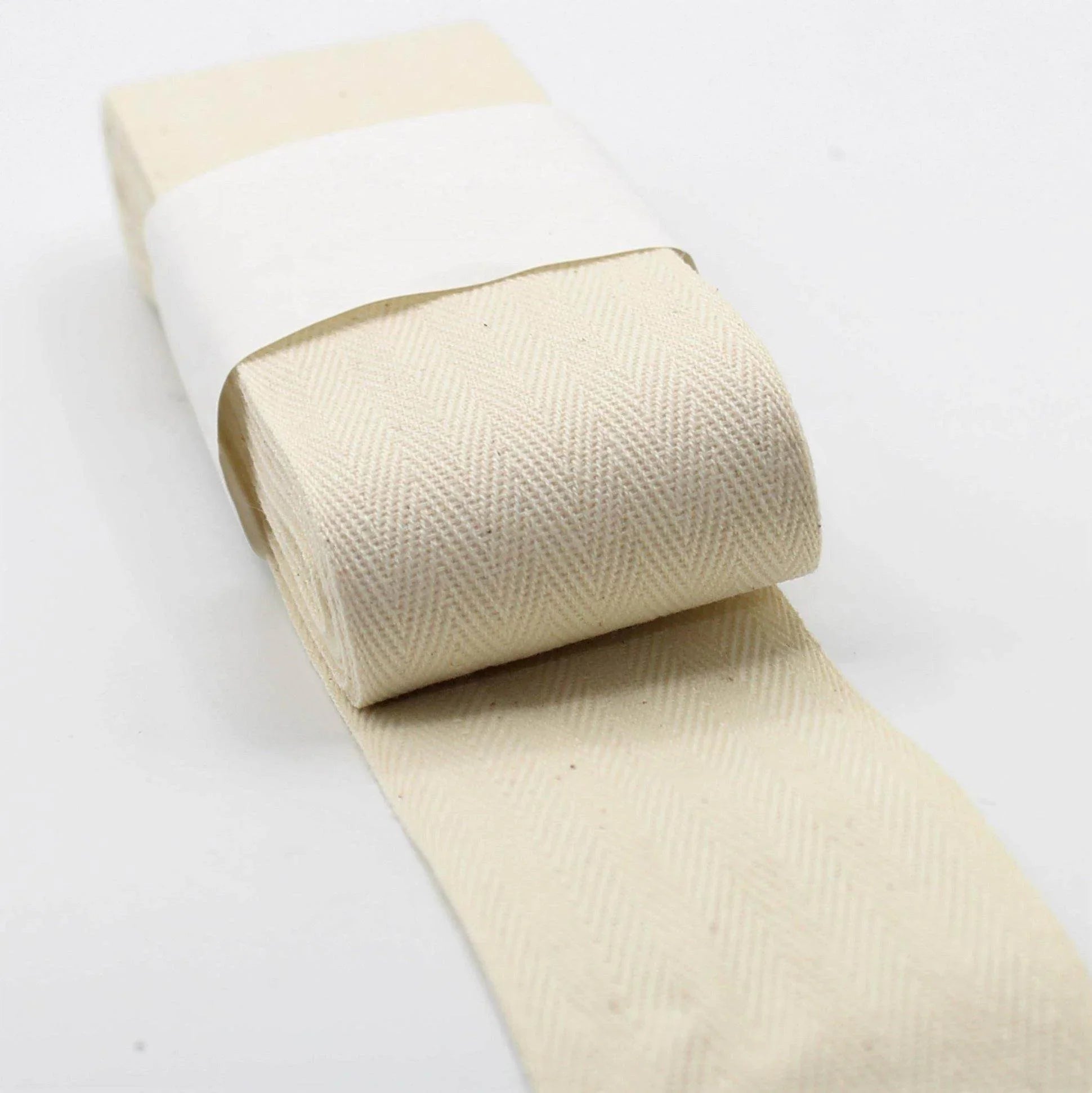 5 Meters Herringbone Tape 100% Cotton White Black or Ecru - ACCESSOIRES LEDUC BV