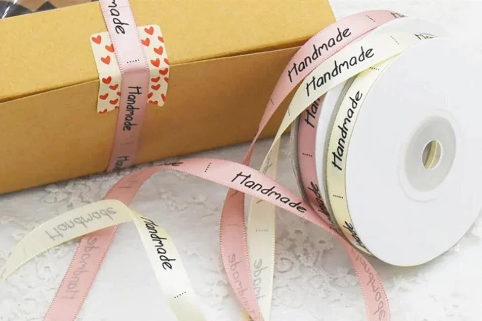 22 meters Roll of Satin Tape 10mm Labels , Printed "Handmade" - ACCESSOIRES LEDUC