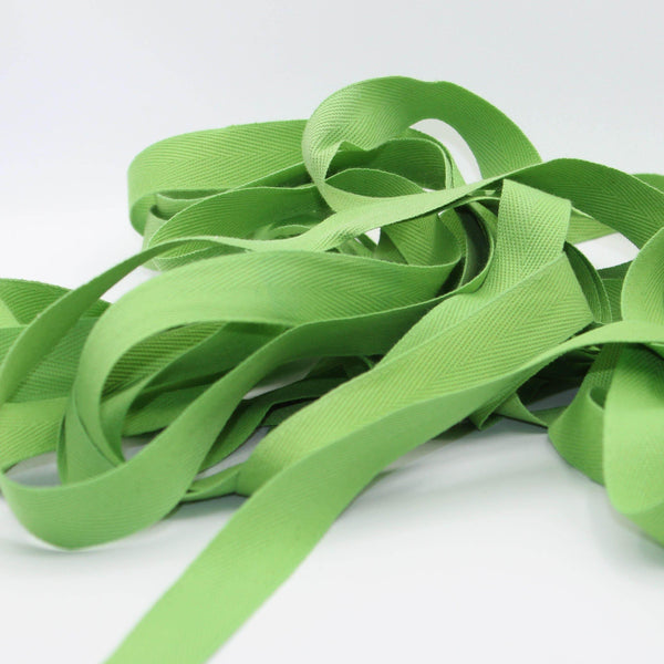 Apple Green COTTON HERRINGBONE 20mm **10 Meters** - ACCESSOIRES LEDUC BV