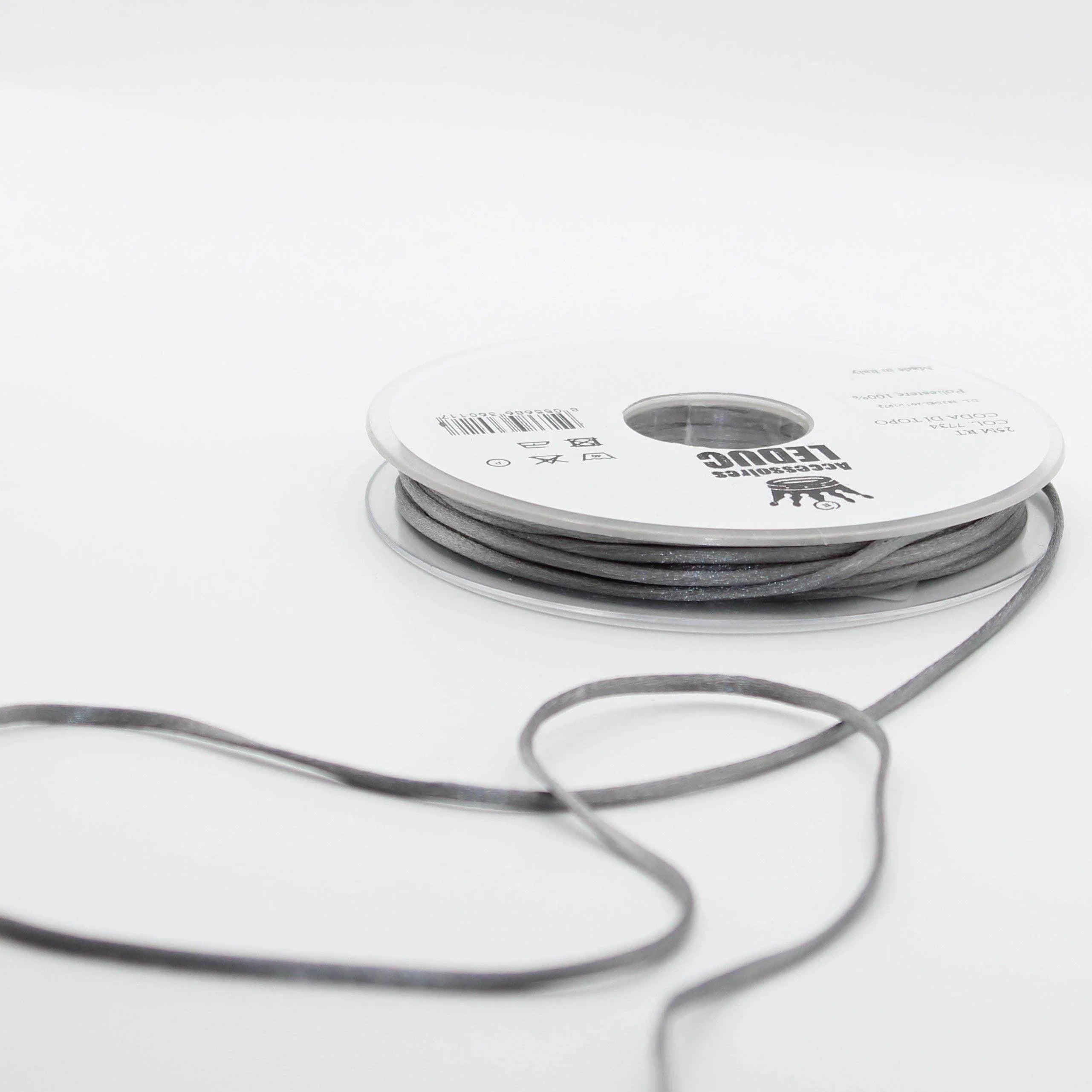 25 METERS - coloured rat tail 2MM - 100% Polyester - Made in Italy - ACCESSOIRES LEDUC BV