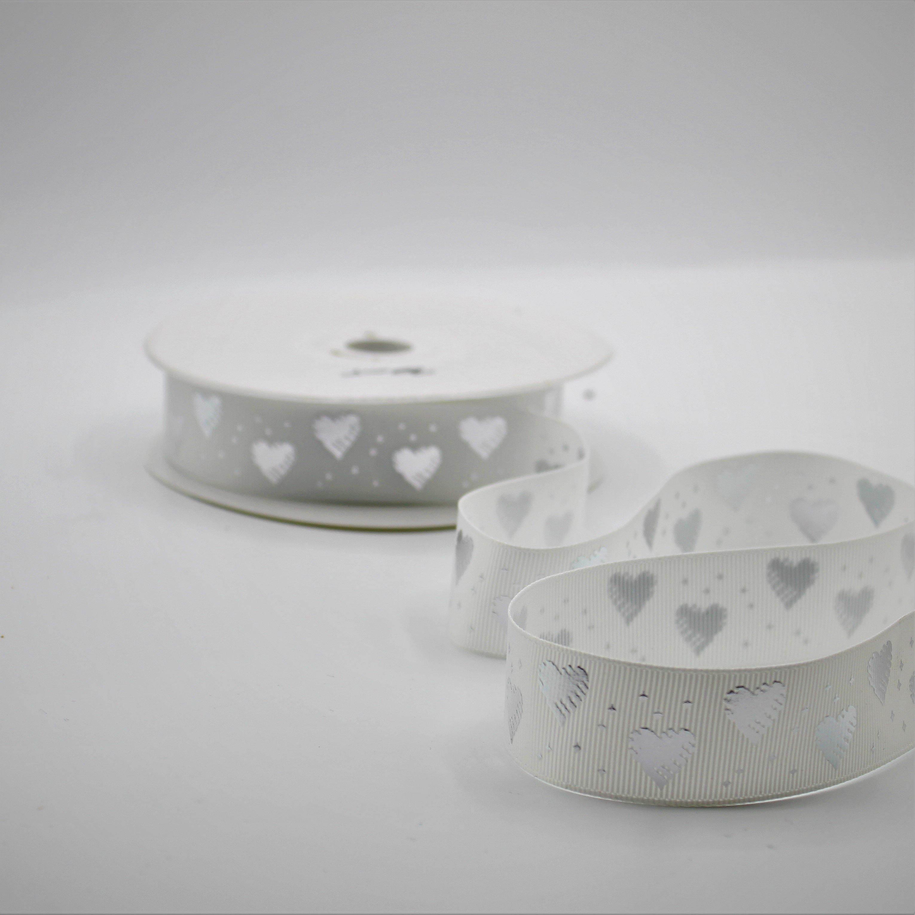 20 meters Saint Valentine's TAPE, Gros Grain tape 25mm with Silver Hearts - ACCESSOIRES LEDUC BV