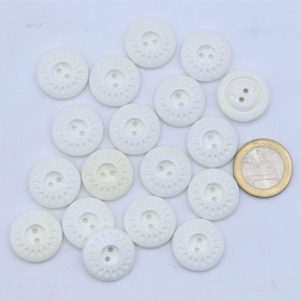 White Sunflower Nylon Button 2 Holes #KN24001 - ACCESSOIRES LEDUC BV