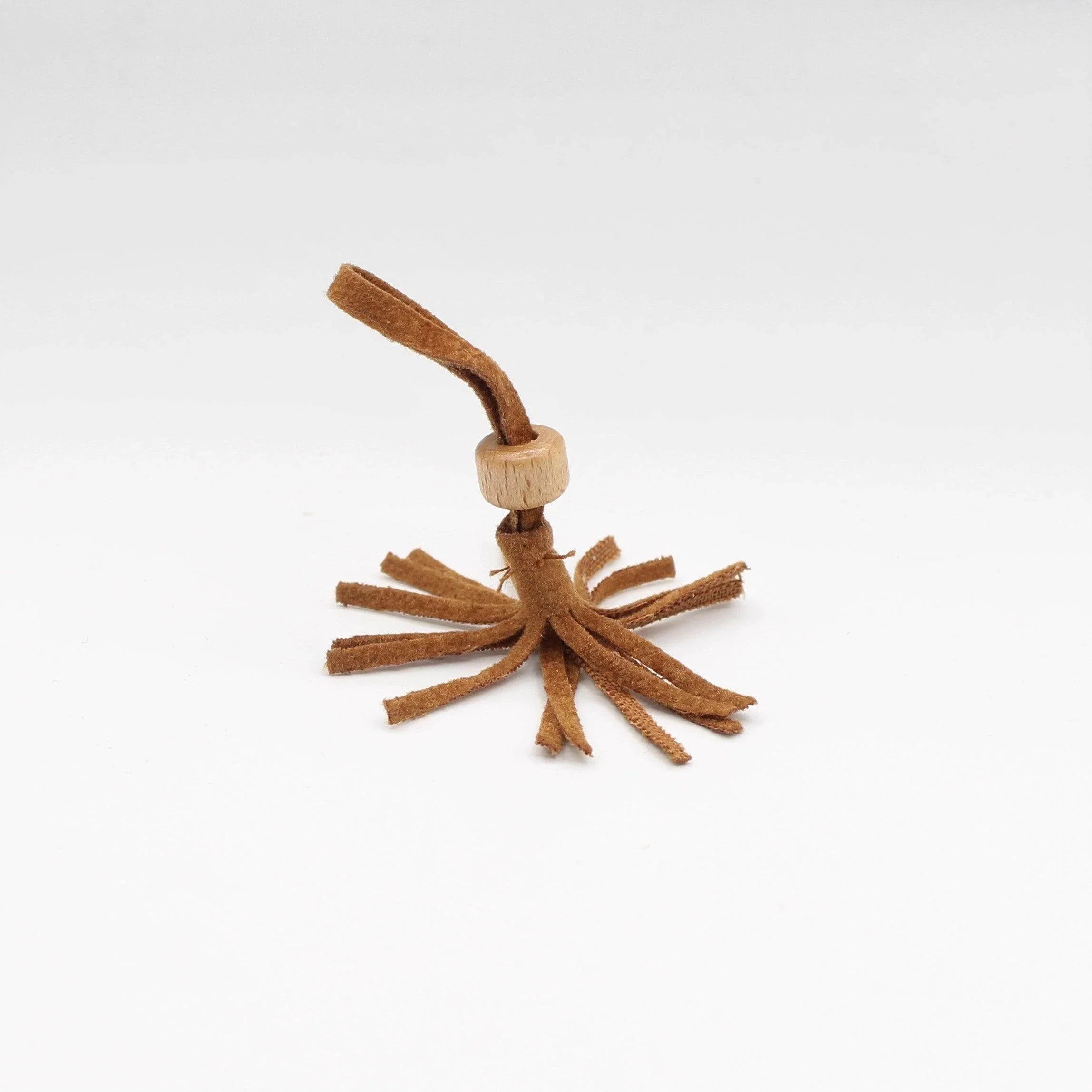 Tassel Faux Suede with Wooden Bead 7.5cm - ACCESSOIRES LEDUC BV