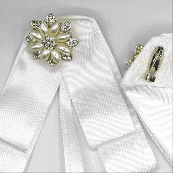 Decorative white ribbon bow with strass in bloom silver with pin- 11 cm - ACCESSOIRES LEDUC BV