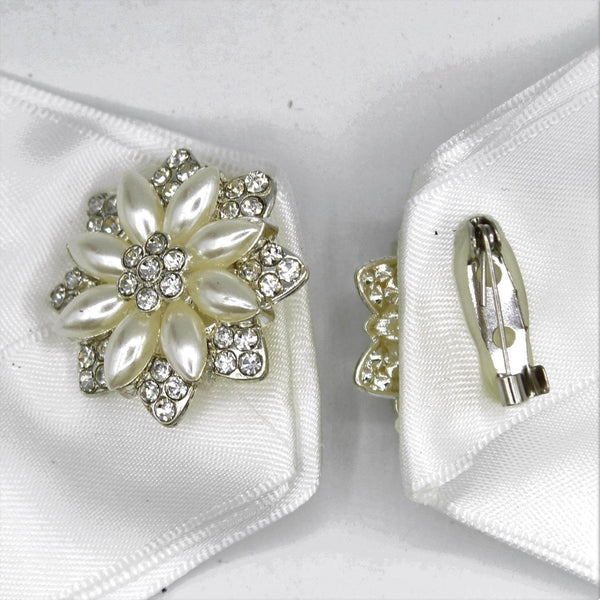 Decorative white ribbon bow with strass in bloom silver with pin- 11 cm - ACCESSOIRES LEDUC BV
