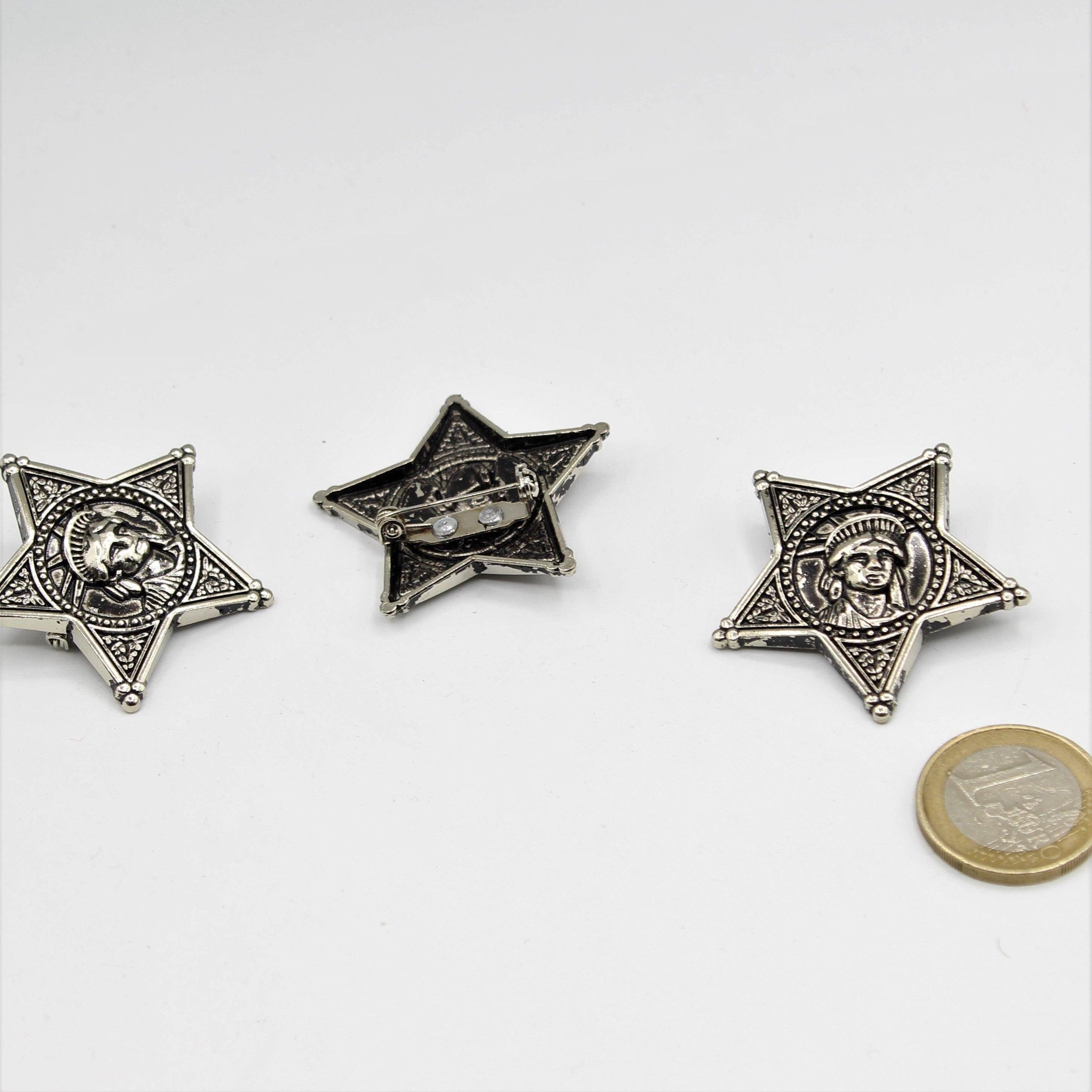 Statue of liberty pattern star shaped button old silver metal- 40 mm - ACCESSOIRES LEDUC BV
