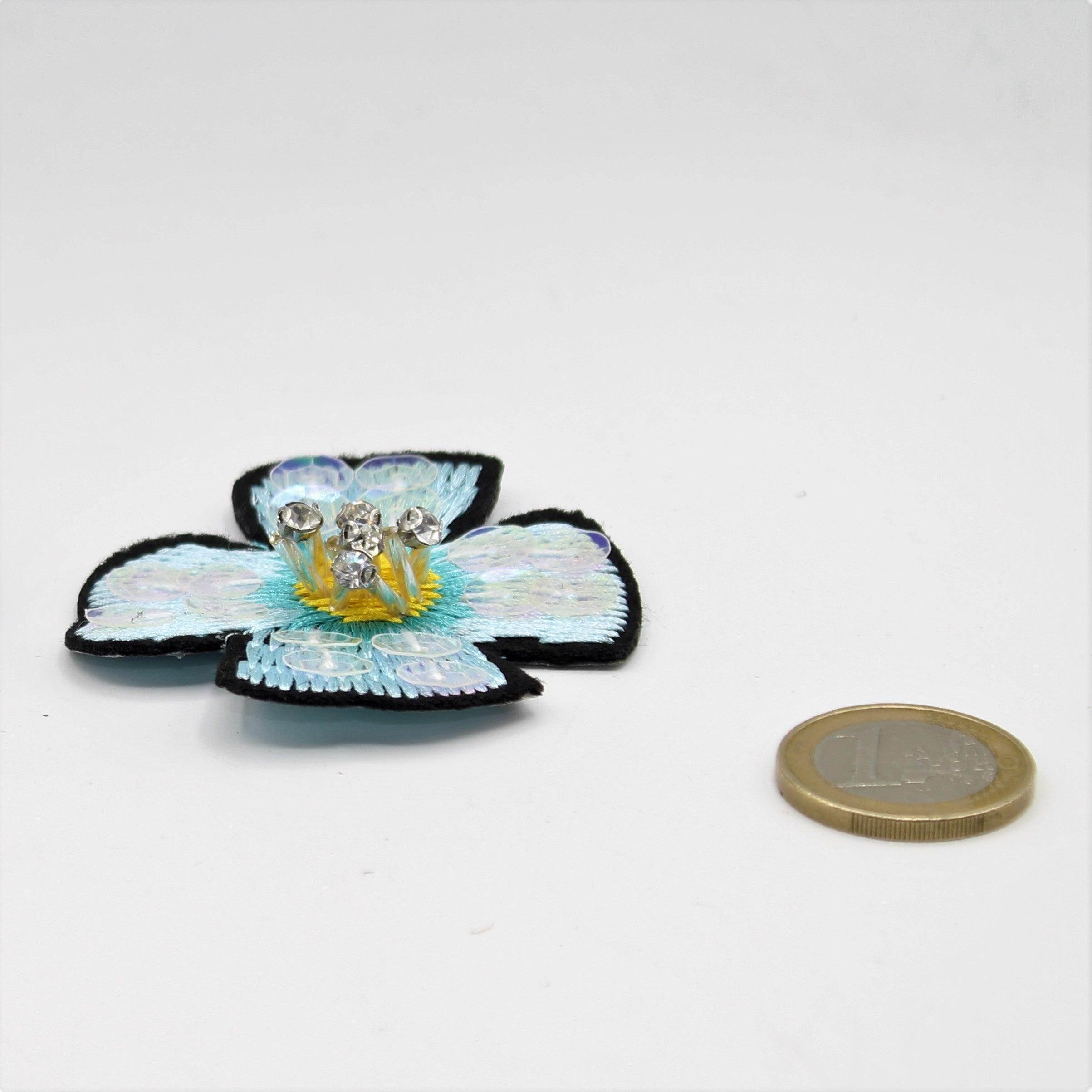 6 cm-Blue or Pink Floral Patches Iron-on With Strass and Glitter Sequins - ACCESSOIRES LEDUC BV
