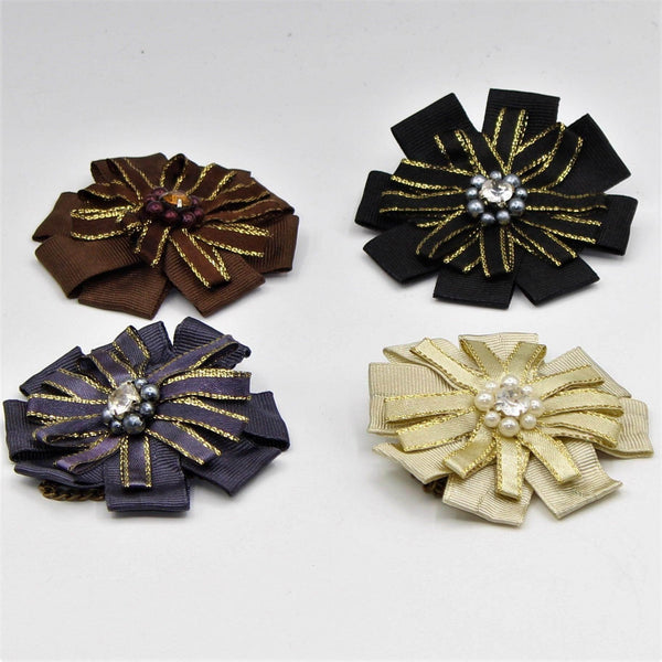 60 mm Brooches Double Flowers with Gold Edges and Safety Pin with Double chain - ACCESSOIRES LEDUC BV