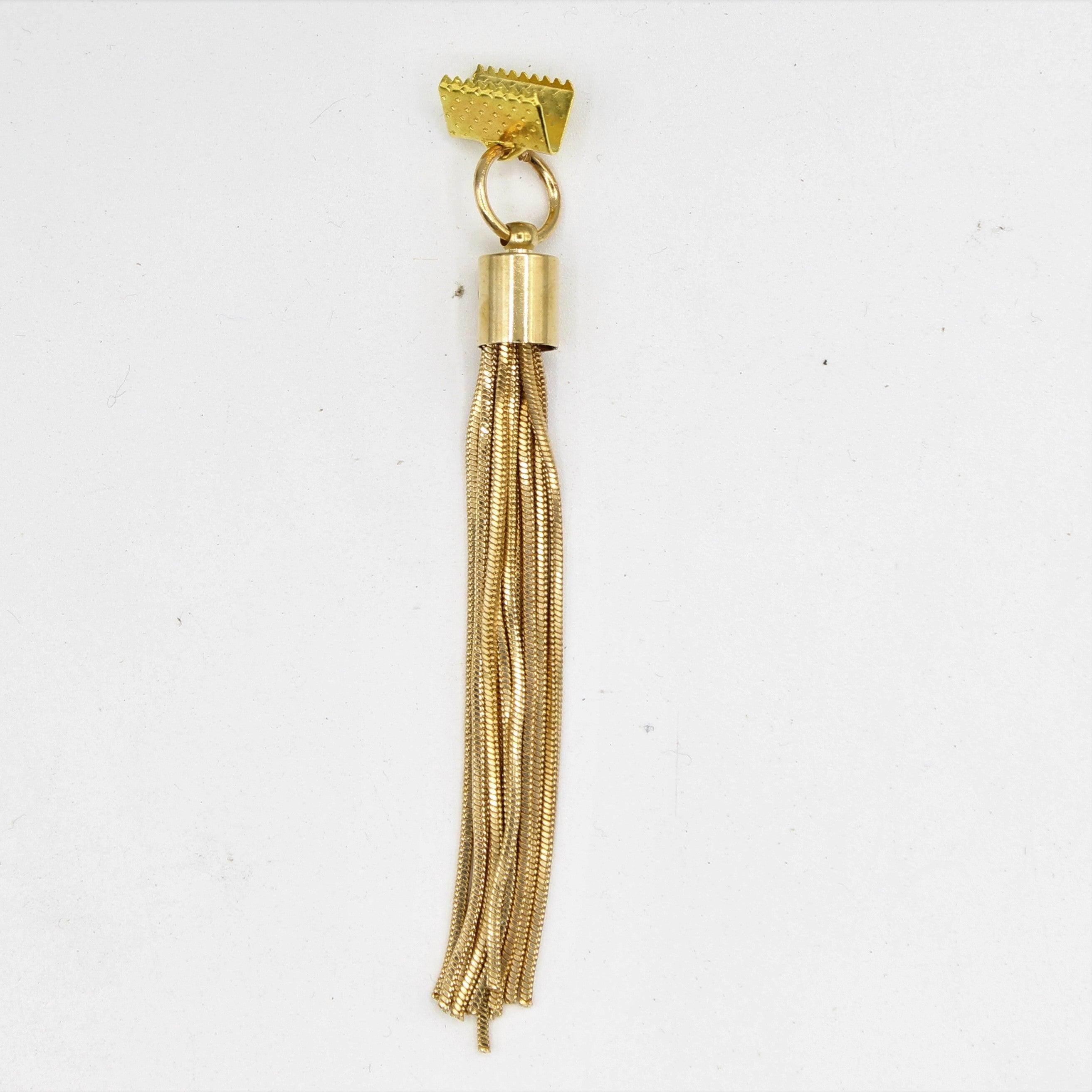 2x Golden Tassel with hook 8x1cm - ACCESSOIRES LEDUC BV