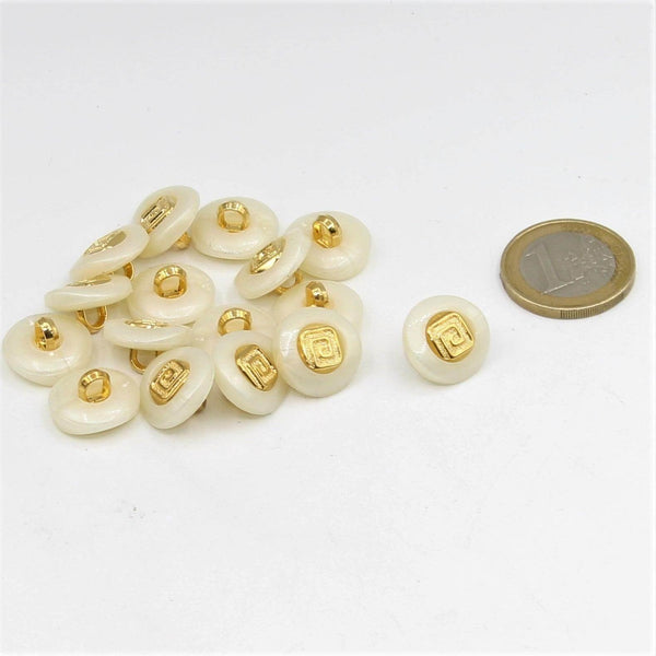 White Shank Button with Gold 15, 18mm - ACCESSOIRES LEDUC BV