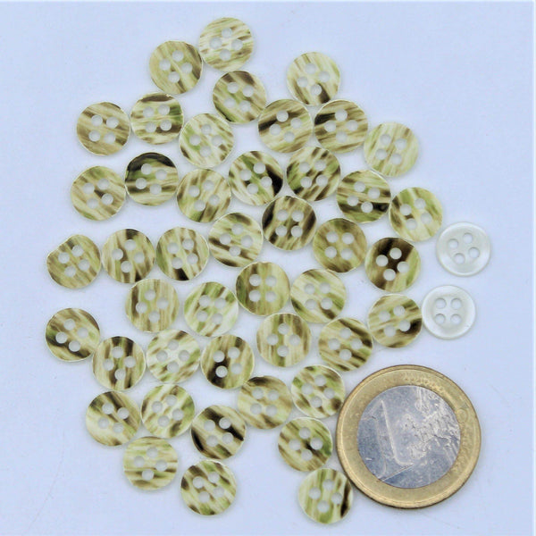 Polyester Green Camo Button 4 holes #KP44003 - ACCESSOIRES LEDUC BV