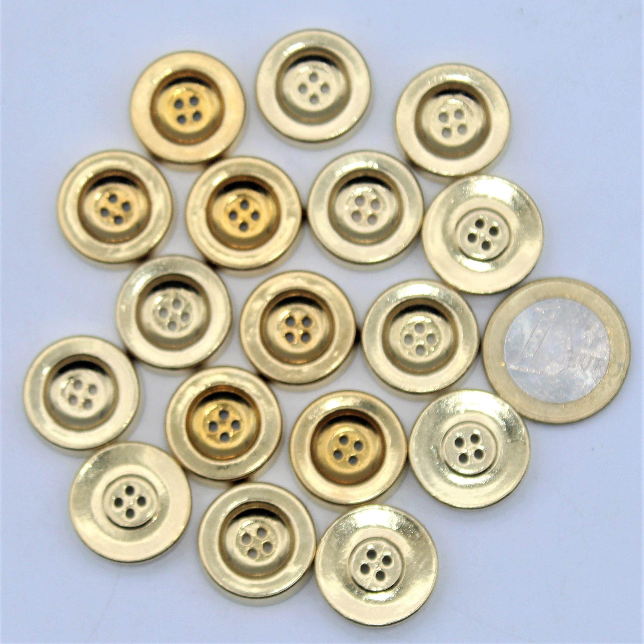 Pawn Gold Zamak Button 4 holes #KZ44001 - ACCESSOIRES LEDUC BV