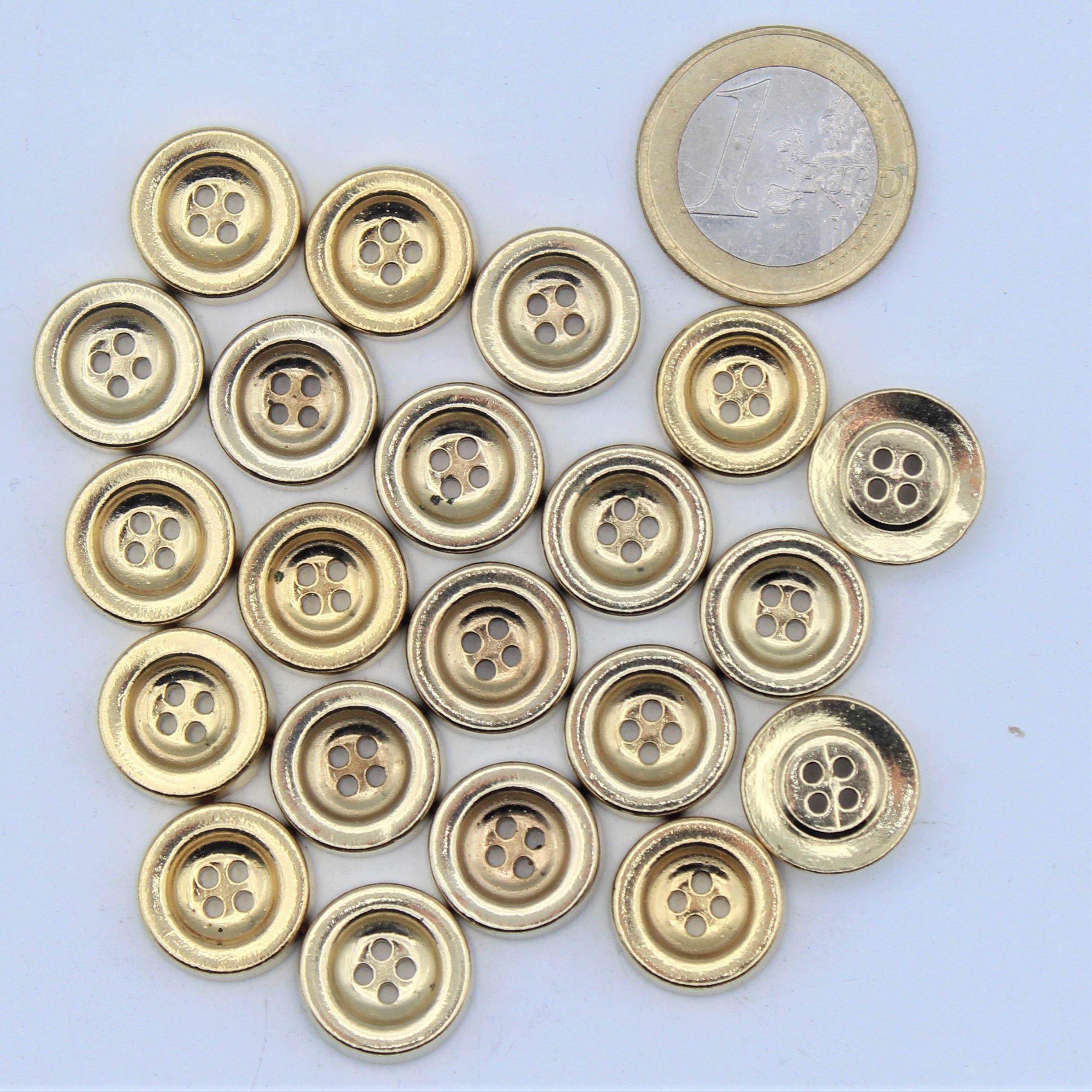 Pawn Gold Zamak Button 4 holes #KZ44001 - ACCESSOIRES LEDUC BV