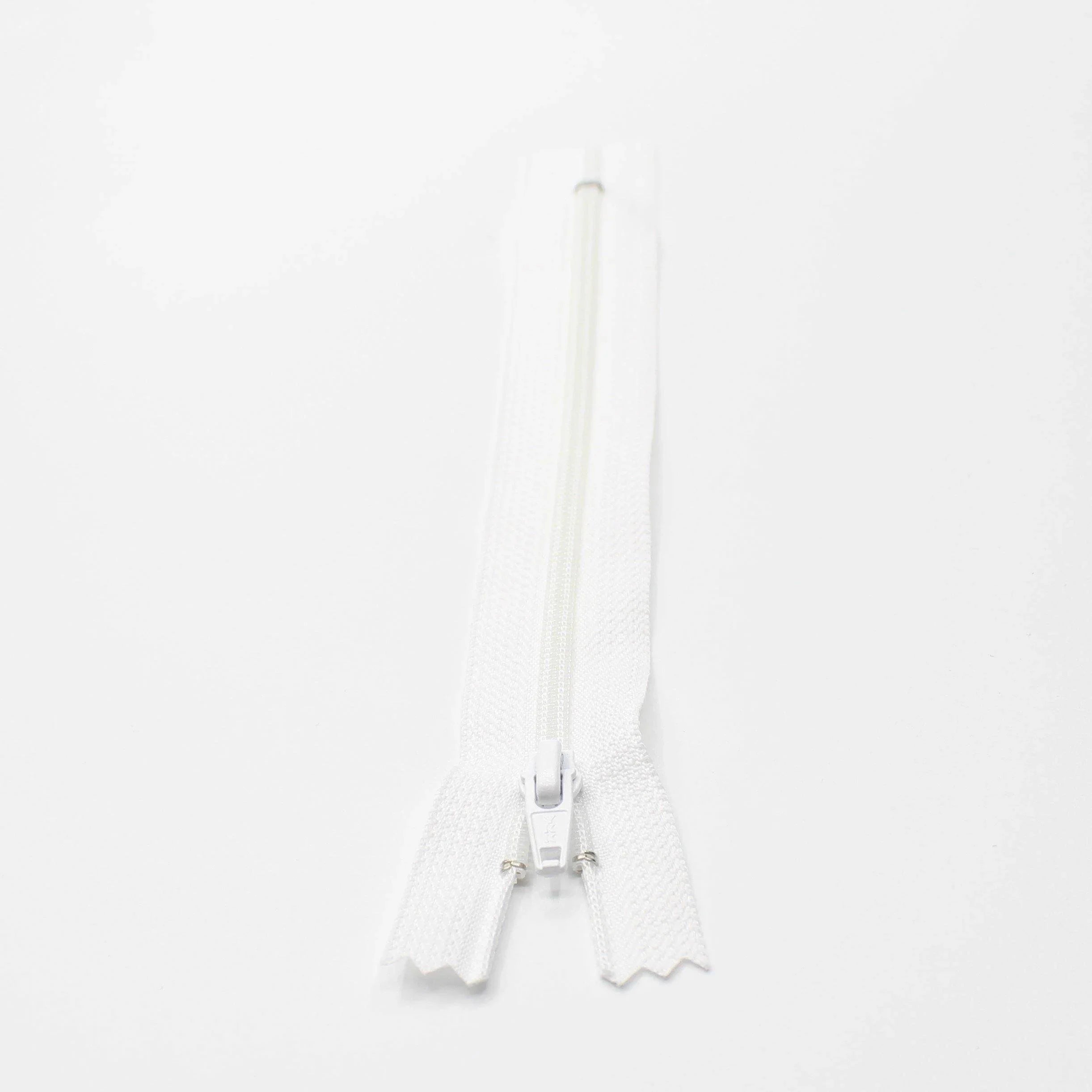 YKK - 20cm Nylon Zipper Size 4.5 for Trousers **Extra Strong** - ACCESSOIRES LEDUC BV