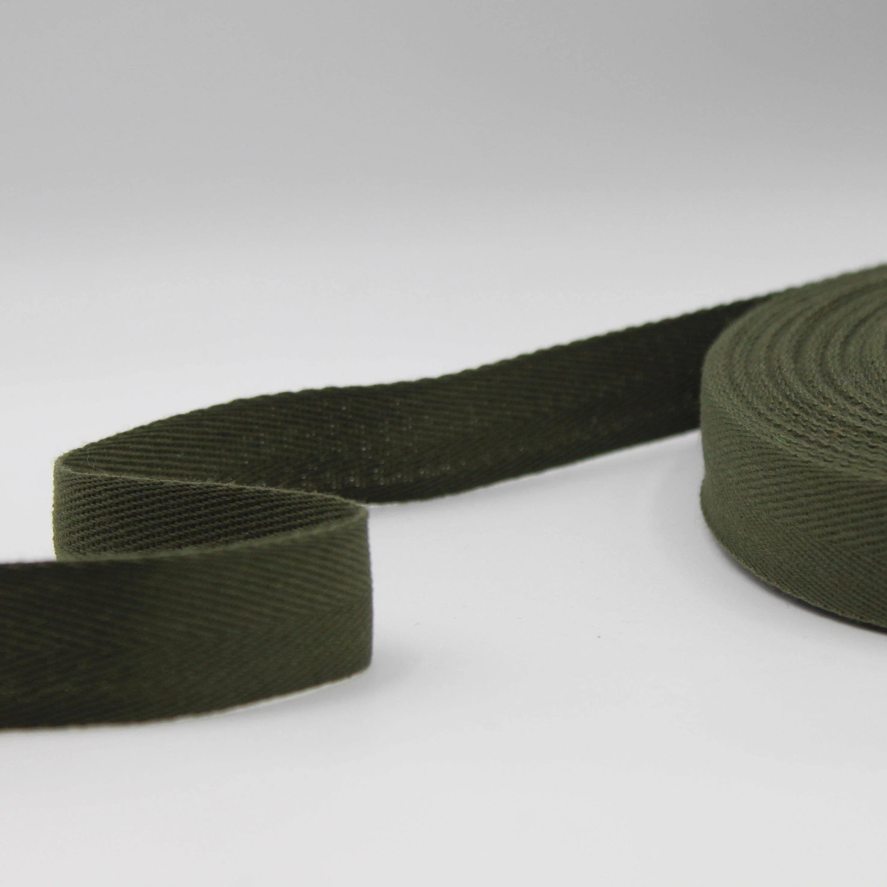 45 meters 20mm Coloured Cotton Herringbone - ACCESSOIRES LEDUC BV