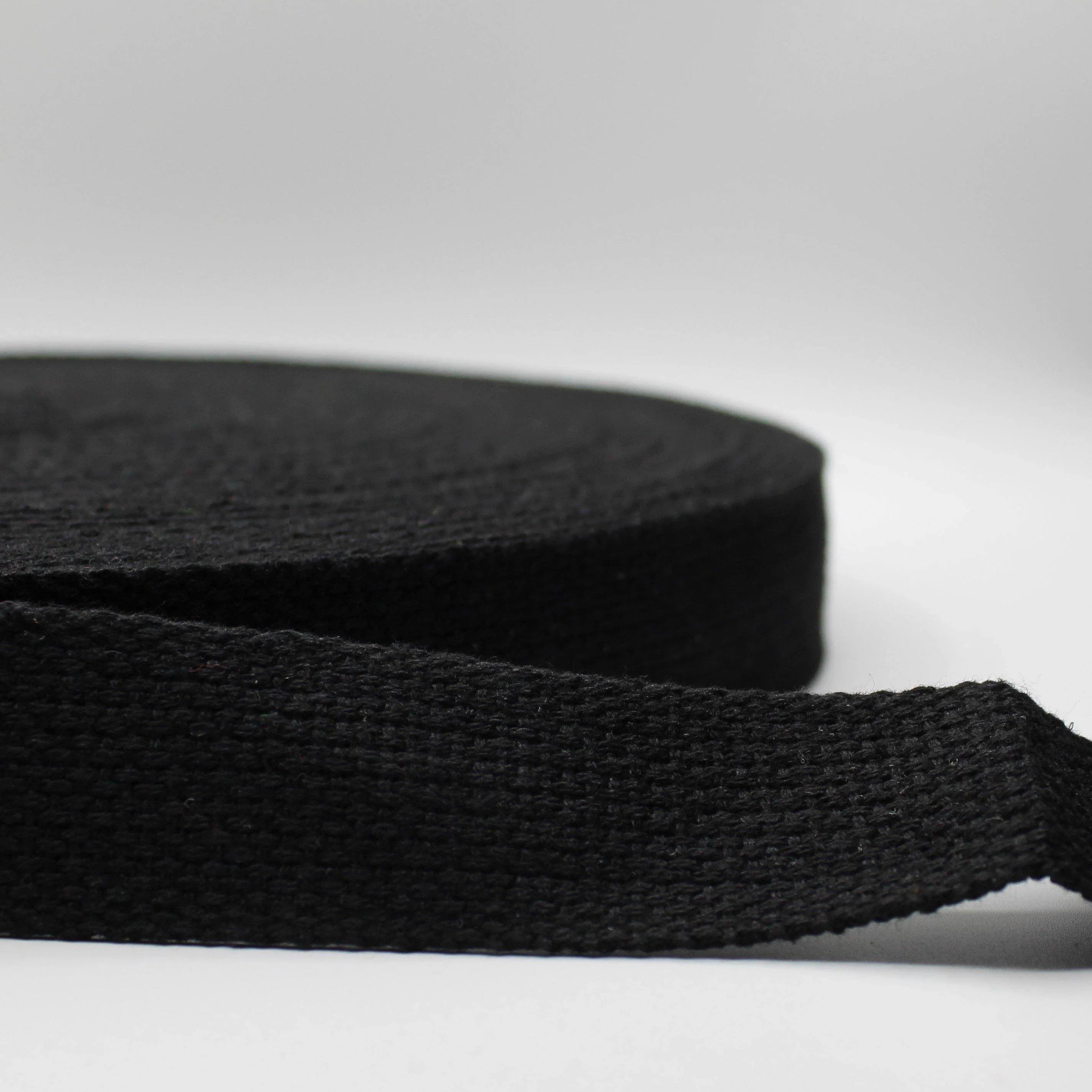 30mm Cotton Webbing #RUB1905 - ACCESSOIRES LEDUC BV