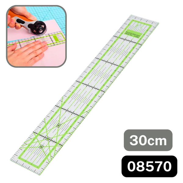 Règle de patchwork 30 cm transparente avec marquages pour couture, coupe précise du tissu.