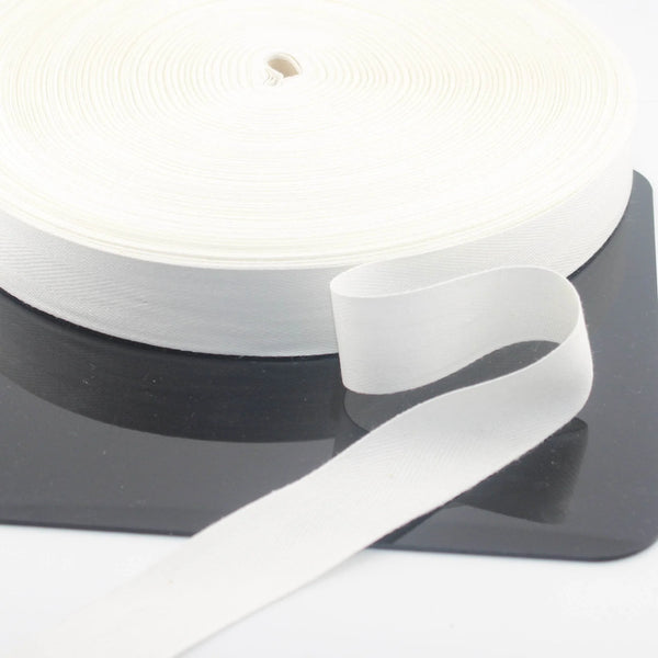 100 meters High Quality Cotton White Herringbone Tape size 12 or 30mm - ACCESSOIRES LEDUC BV