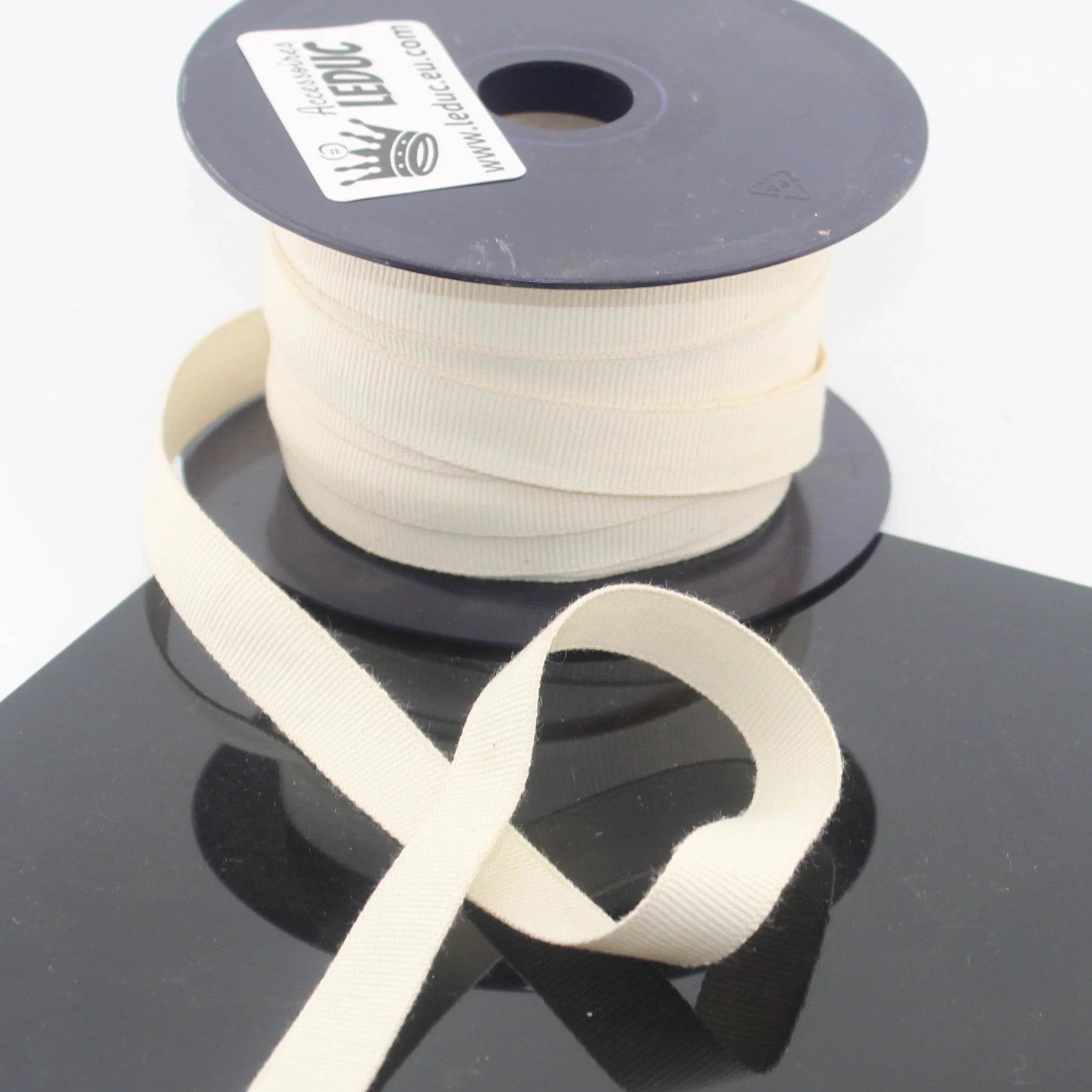 5 meters 15mm Cotton Gros Grain Ecru - ACCESSOIRES LEDUC BV