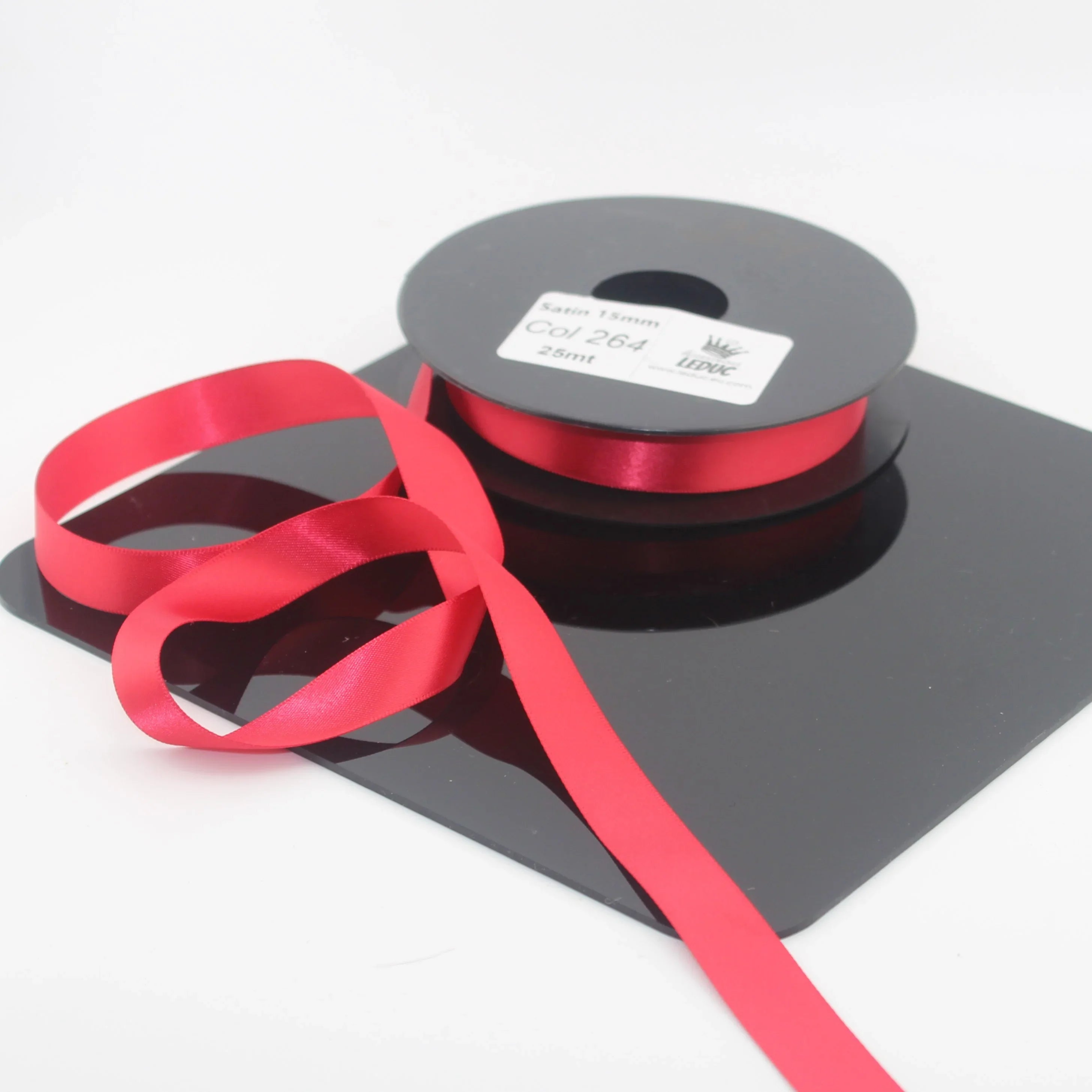Deluxe Double Sided Satin 15mm,25mm or 38mm - 25 meters - ACCESSOIRES LEDUC BV