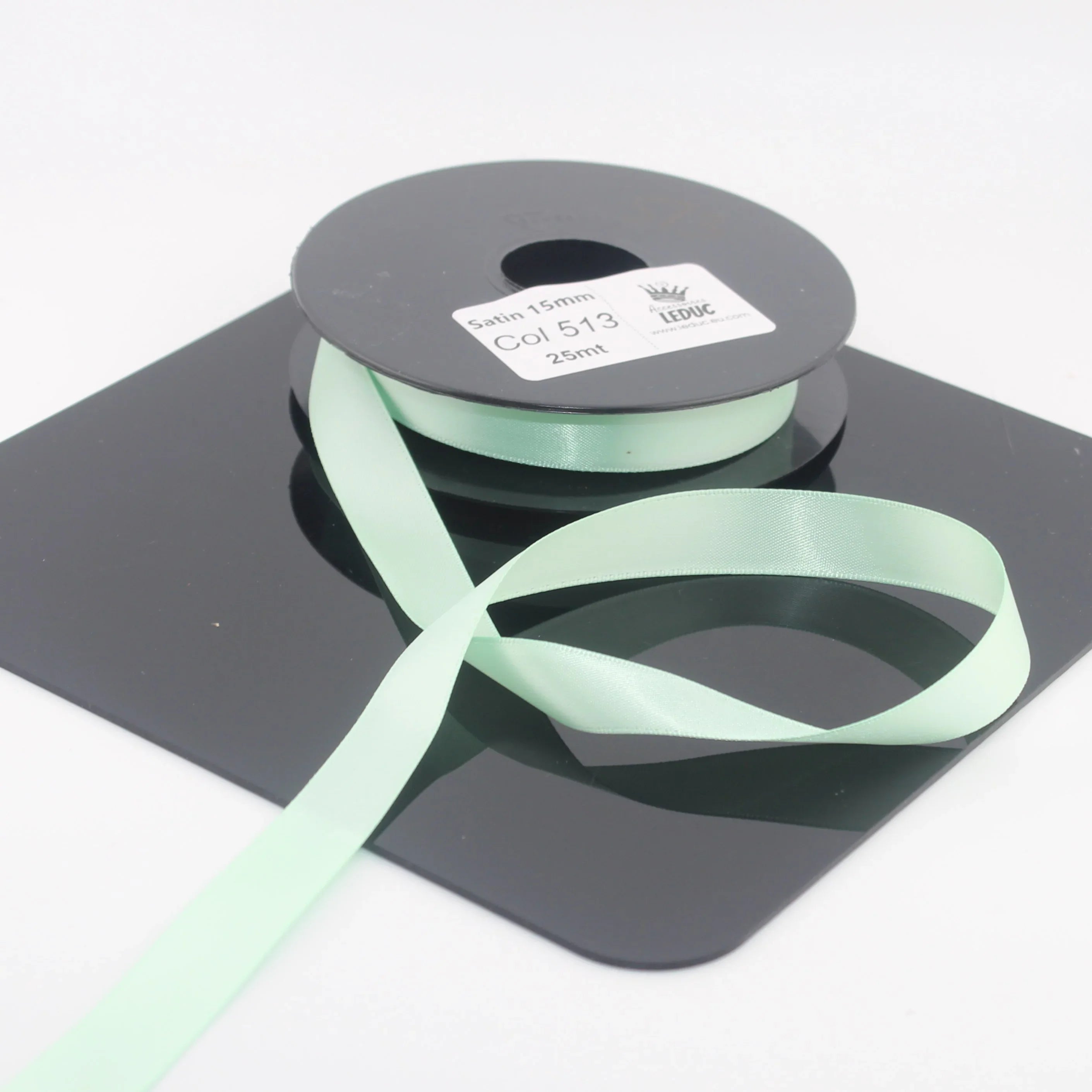 Deluxe Double Sided Satin 15mm,25mm or 38mm - 25 meters - ACCESSOIRES LEDUC BV