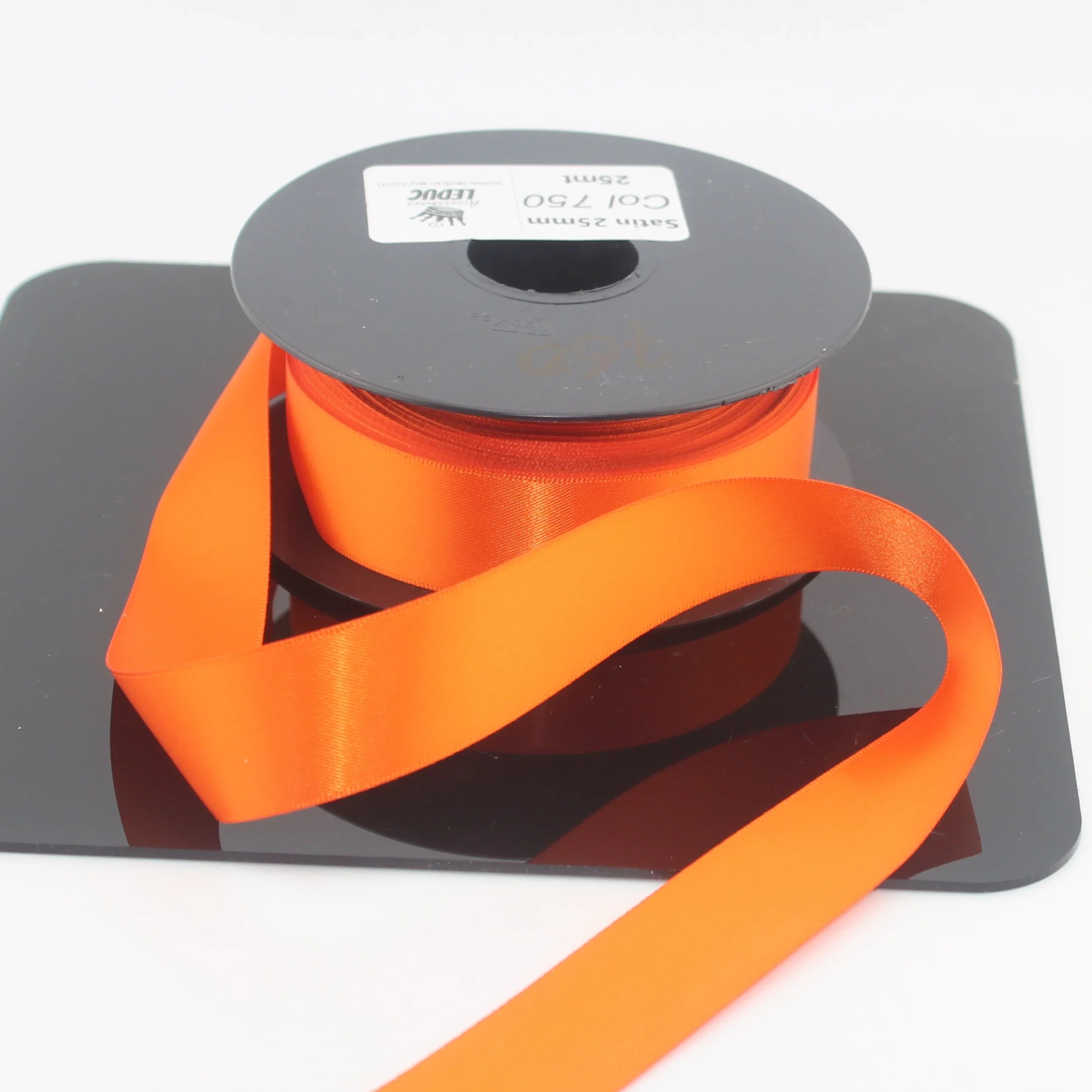 Deluxe Double Sided Satin 15mm,25mm or 38mm - 25 meters - ACCESSOIRES LEDUC BV