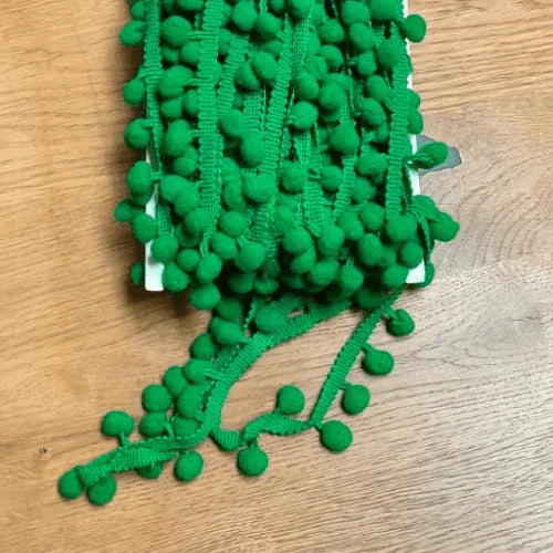 16 meters Pompon Trimming size 10+15mm (pompon's diameter +/- 10mm) #FLO4660 - ACCESSOIRES LEDUC BV