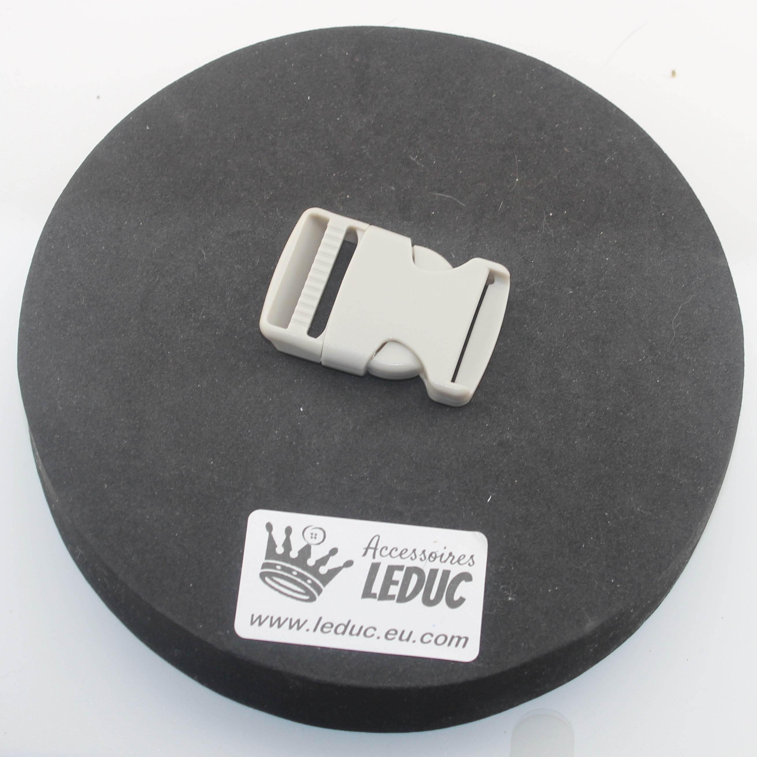 Coloured Buckle, fits size 30mm, available in Many Colours, in Sliding Loop or Clipsable Buckle versions - ACCESSOIRES LEDUC BV