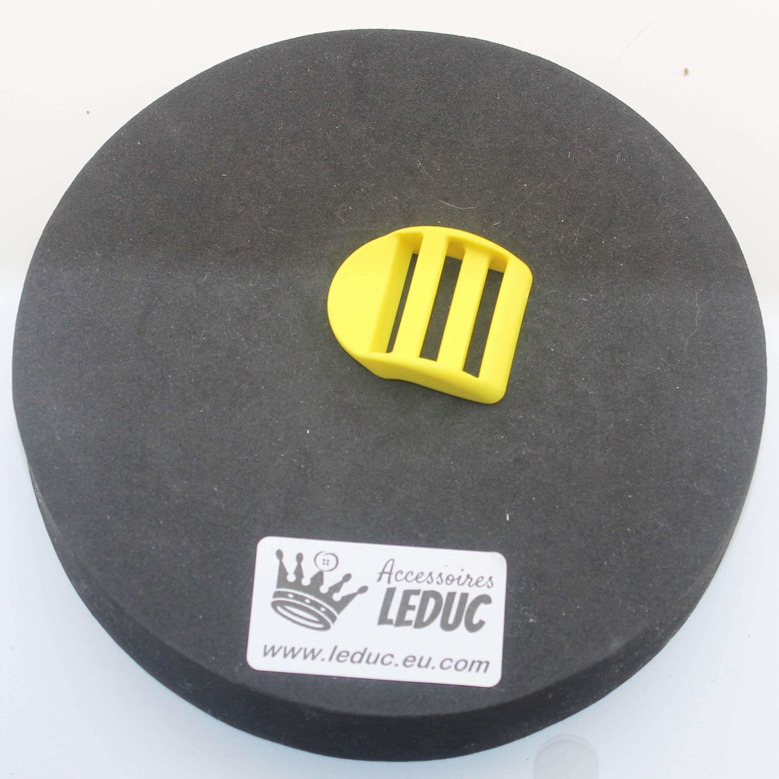 Coloured Buckle, fits size 30mm, available in Many Colours, in Sliding Loop or Clipsable Buckle versions - ACCESSOIRES LEDUC BV