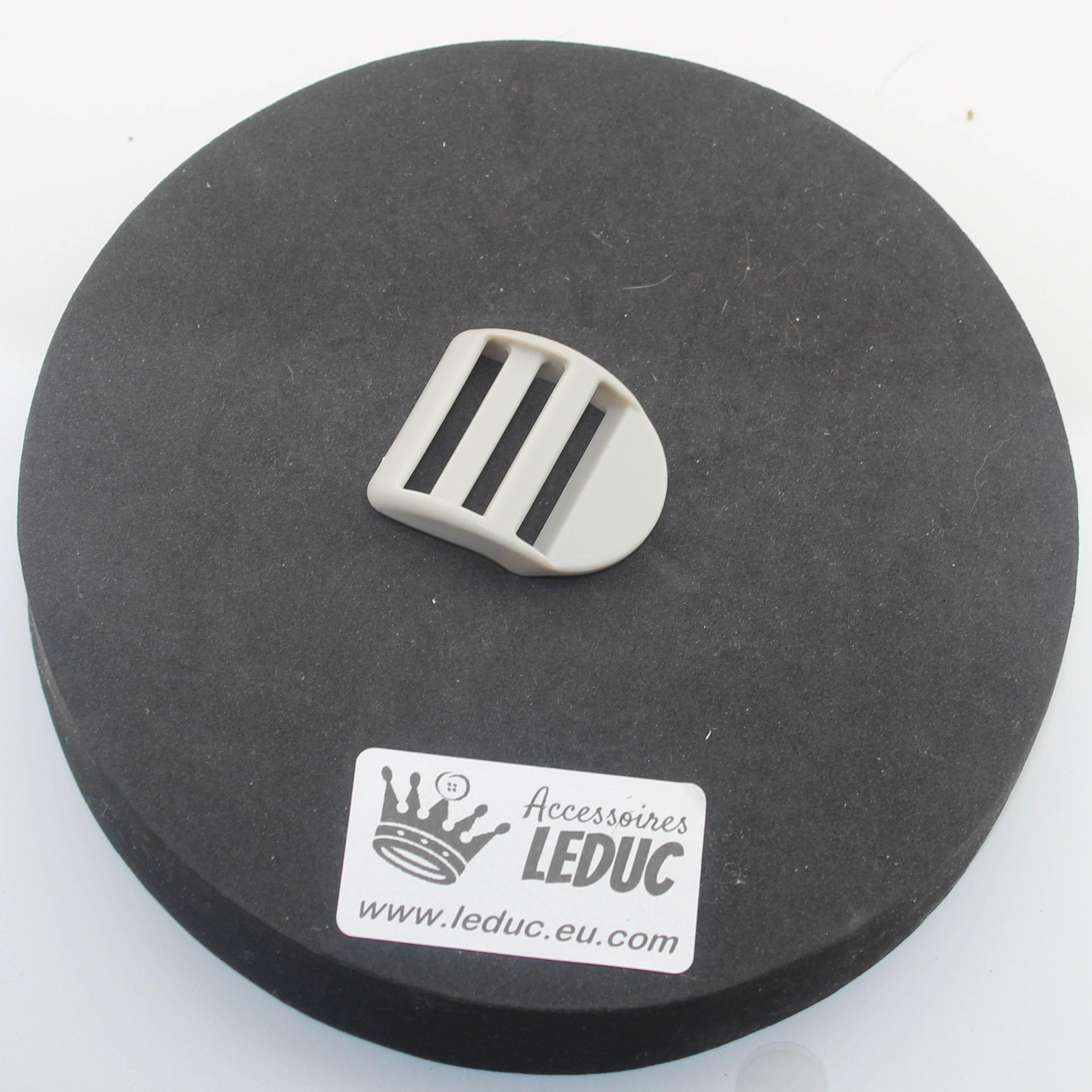 Coloured Buckle, fits size 30mm, available in Many Colours, in Sliding Loop or Clipsable Buckle versions - ACCESSOIRES LEDUC BV