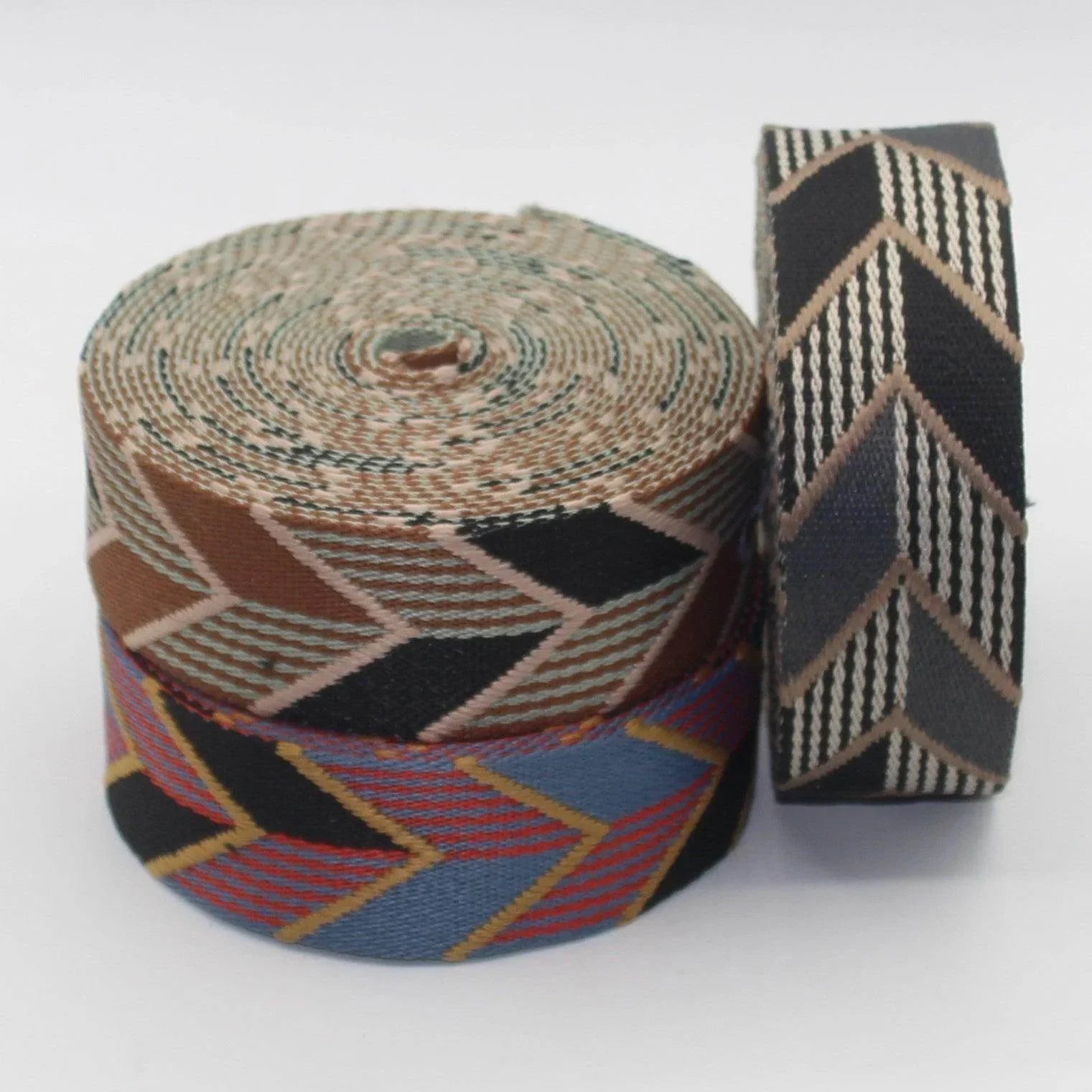 38mm Webbing with Multi Arrows 5/10/45mt #RUB3546 - ACCESSOIRES LEDUC BV