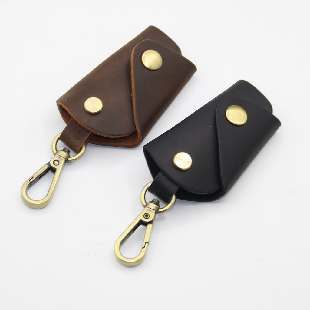 Deluxe-Schlüsselhalter aus echtem Leder in Schwarz oder Braun
