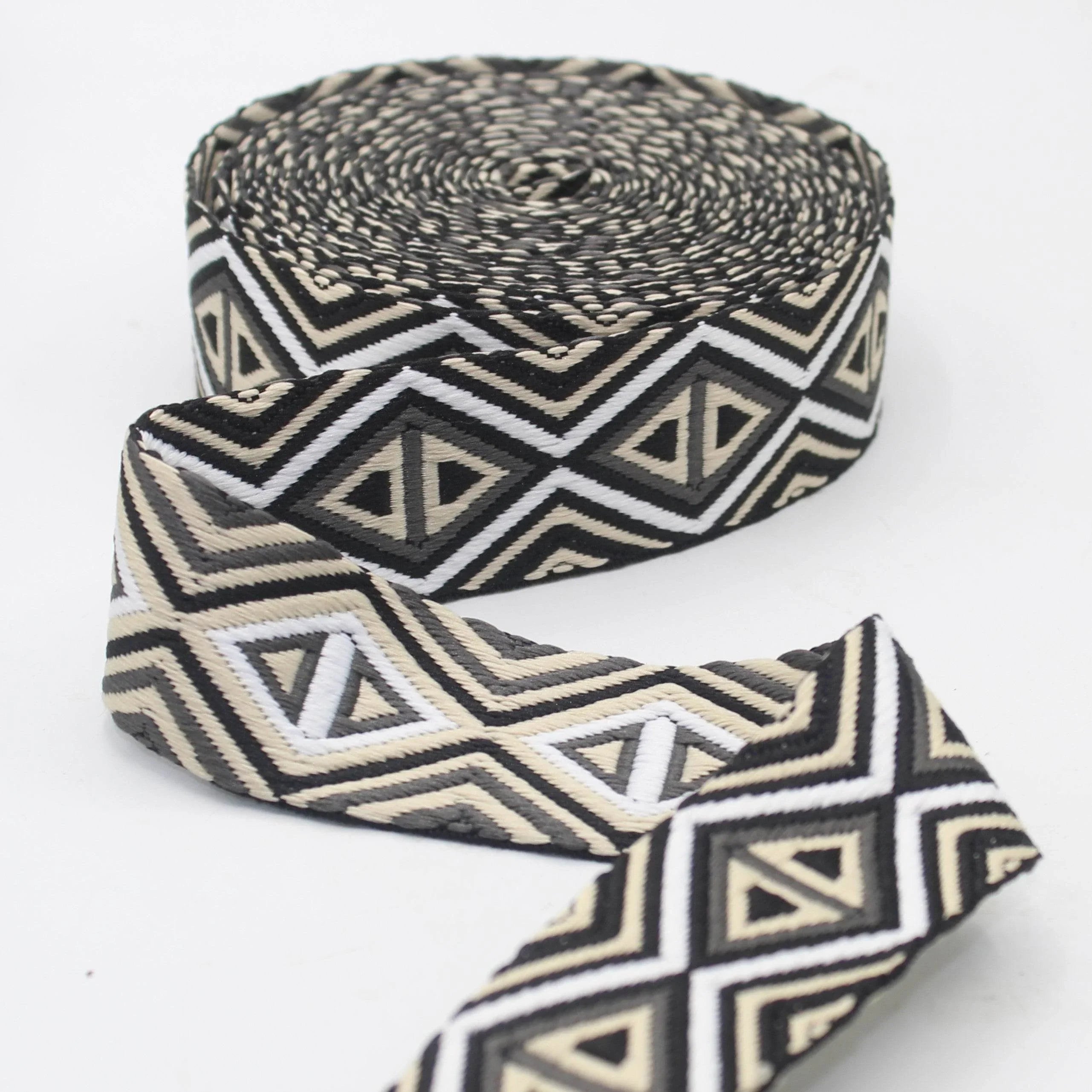 5 meters Ethnic Diamonds 38mm Webbing #RUB3564 - ACCESSOIRES LEDUC BV